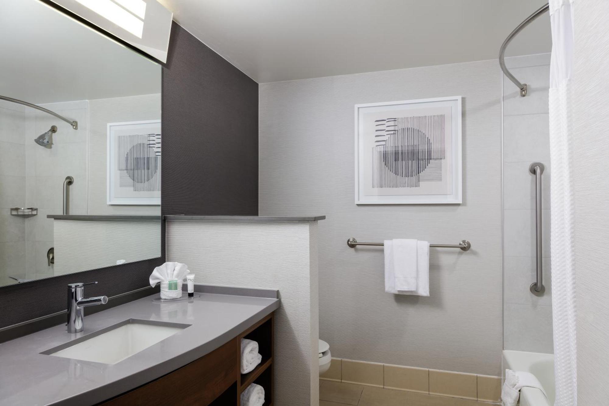 King Guestroom High Floor, Guest room, 1 King, High floor