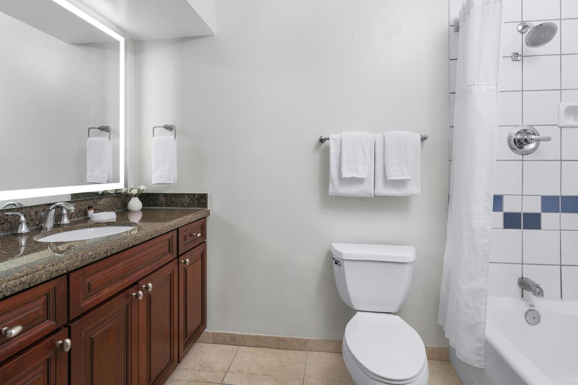 King Room with Sofa Bed,1642324089:JPEG