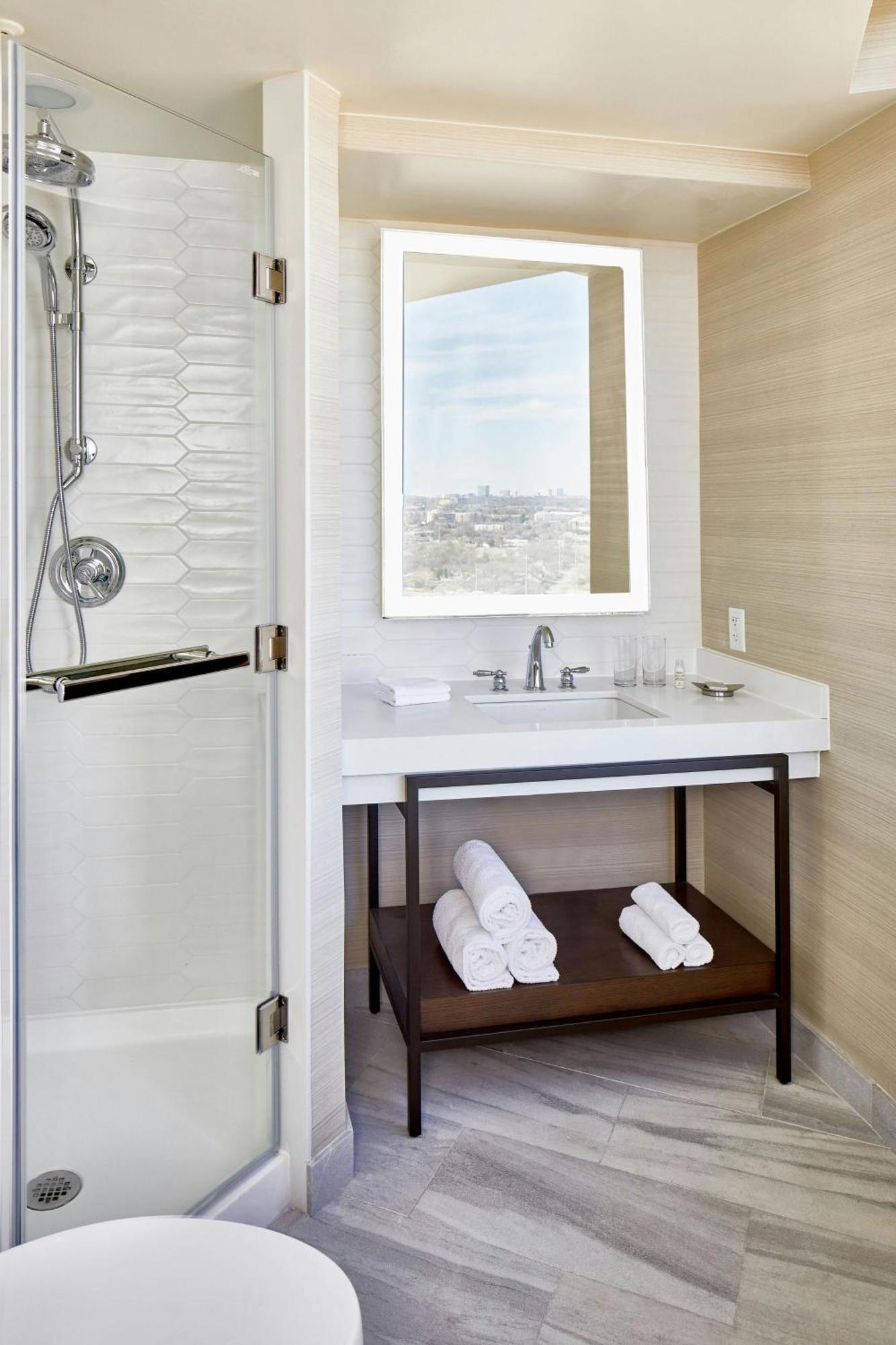 King Room,1643158007:JPEG