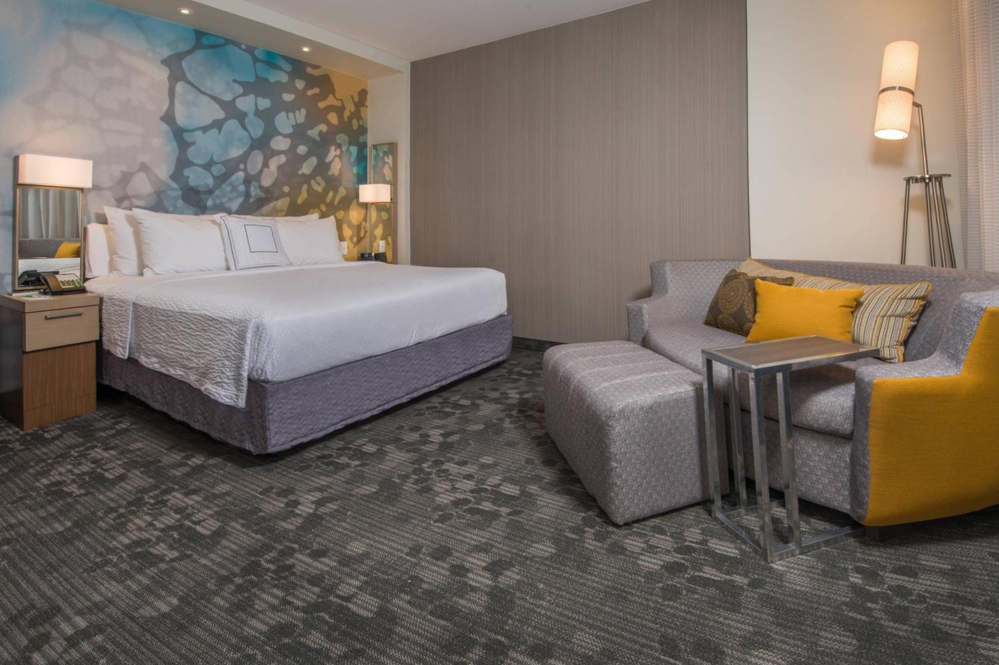 King Room - Hearing Accessible