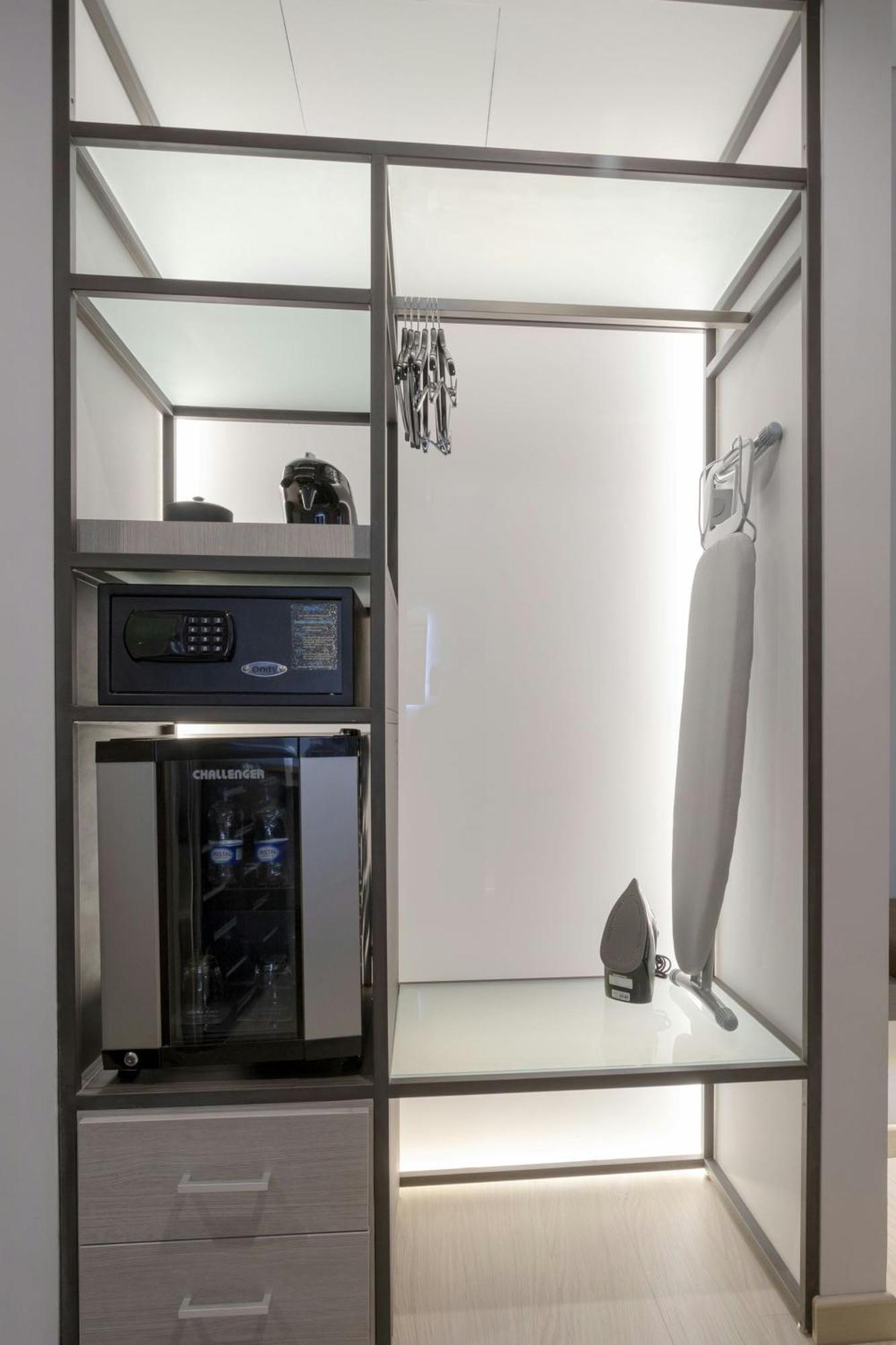 King Guest Room,1643198492:JPEG