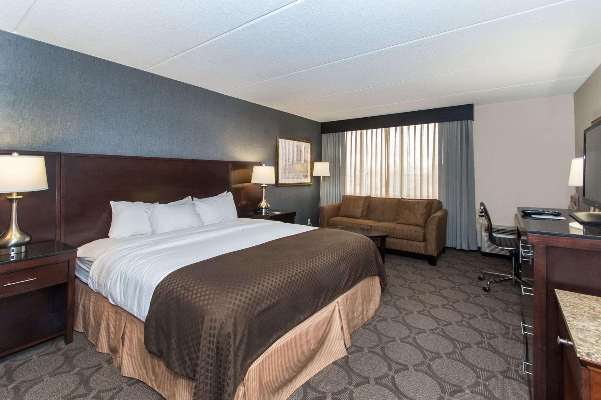 King Room - Non-Smoking
