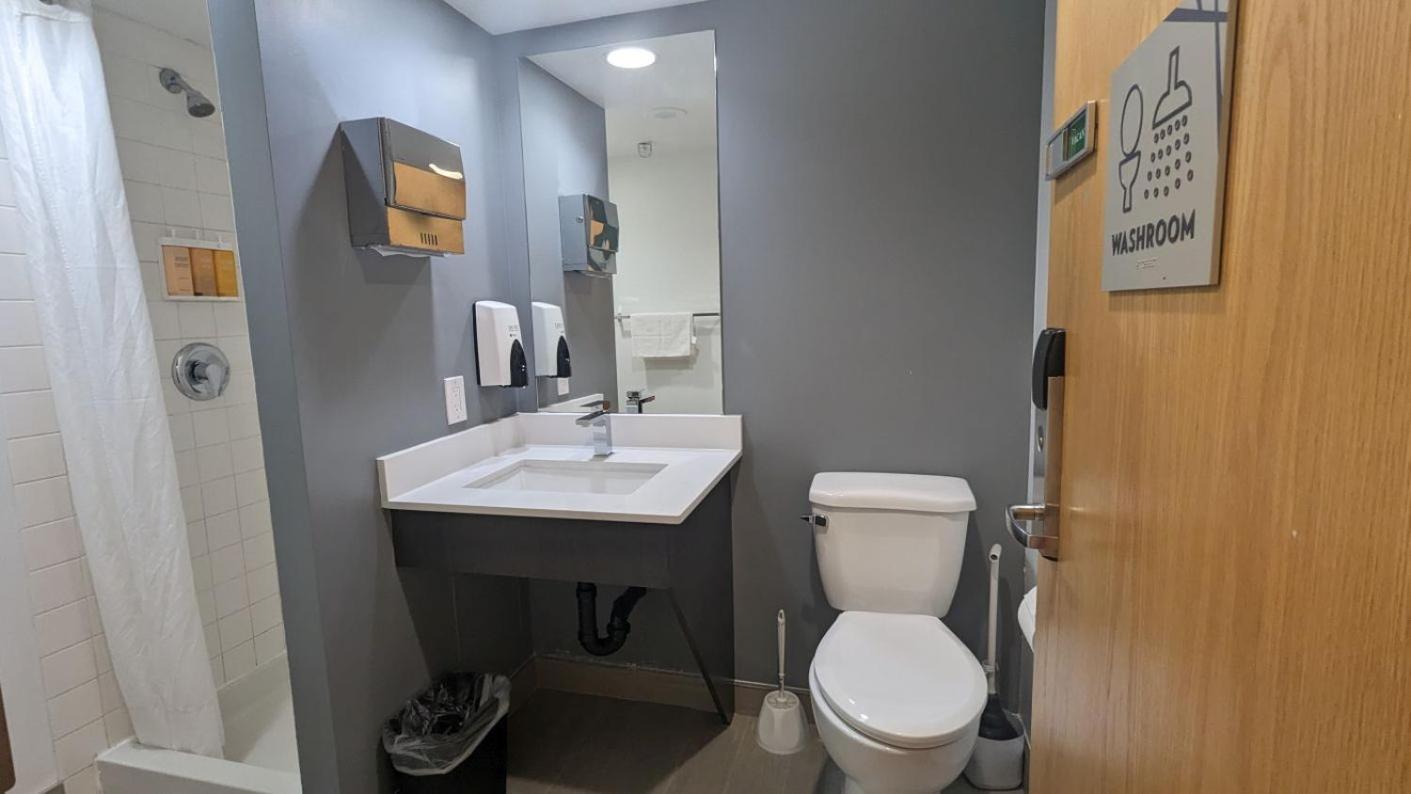 Single Room with Shared Bathroom,1703556381:JPEG