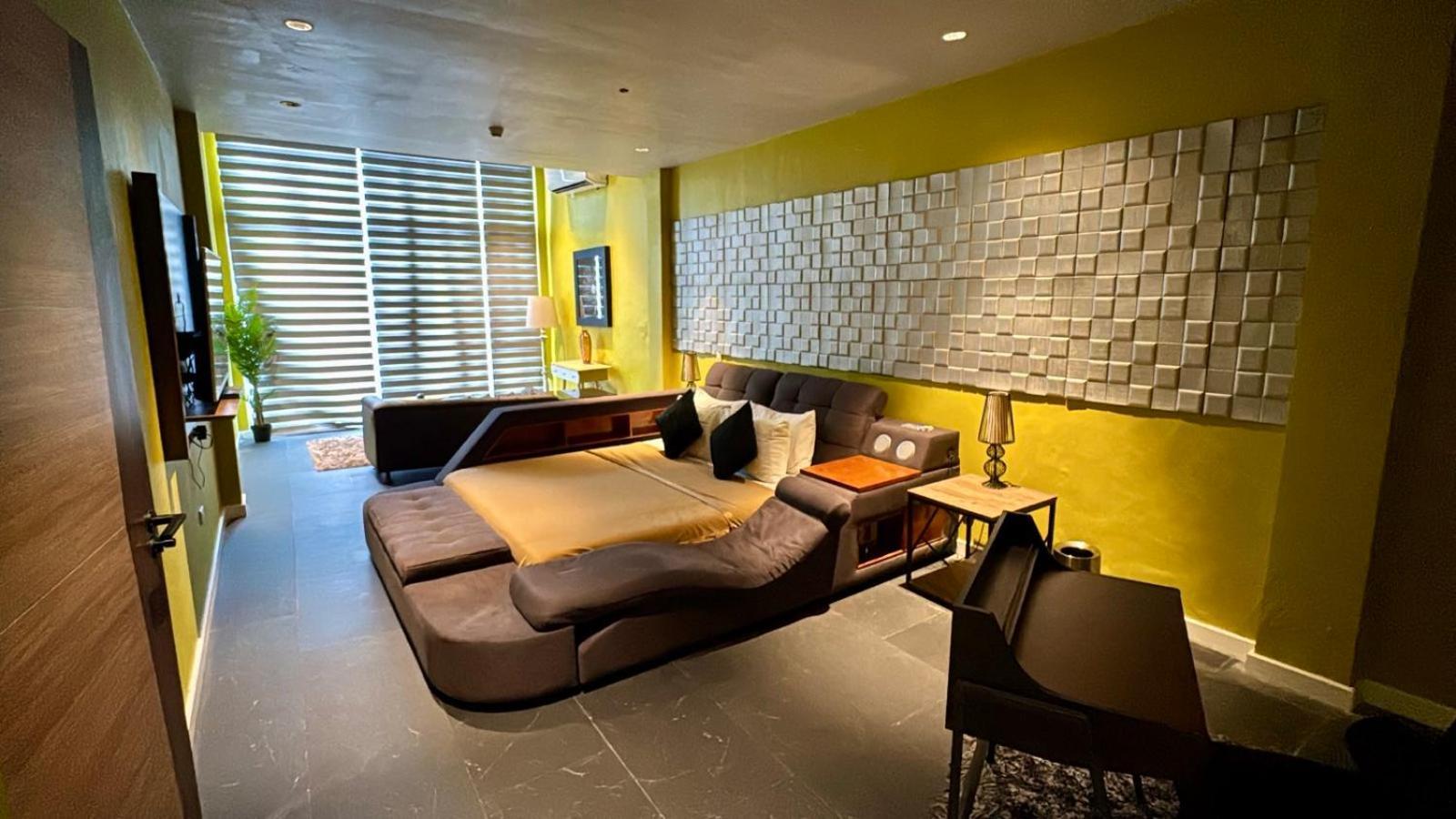 King Suite,1652790400:JPEG