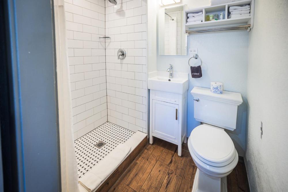 Double Room,1646370260:JPEG