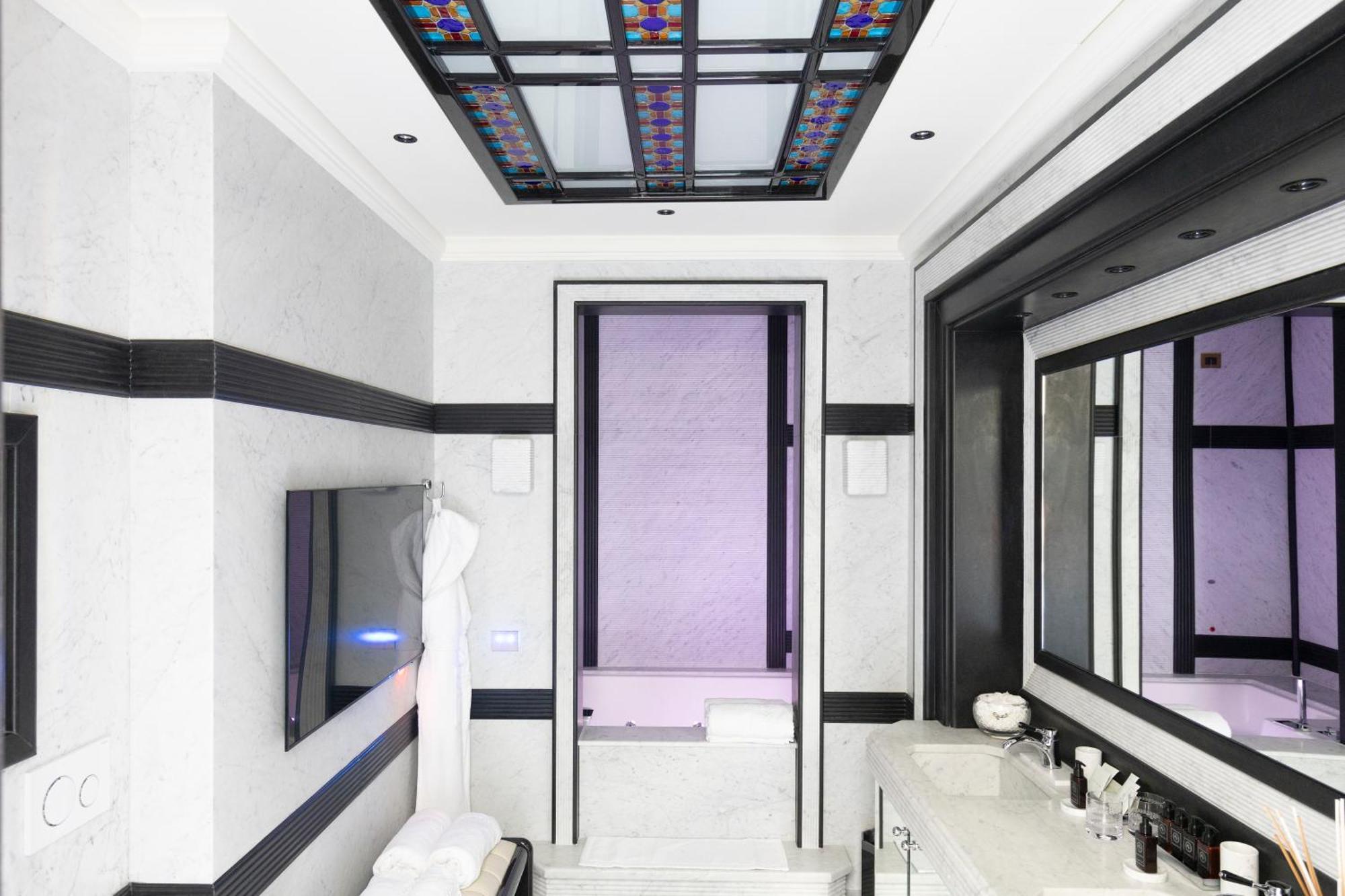 Presidential Suite