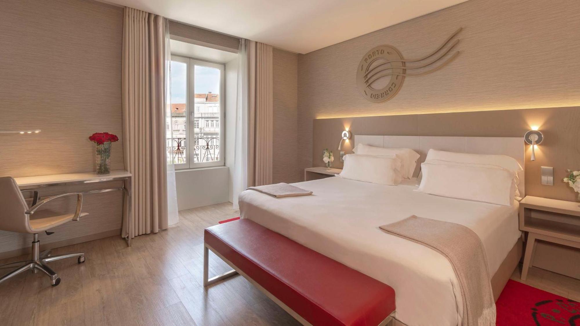 Premium Double or Twin Room with City View