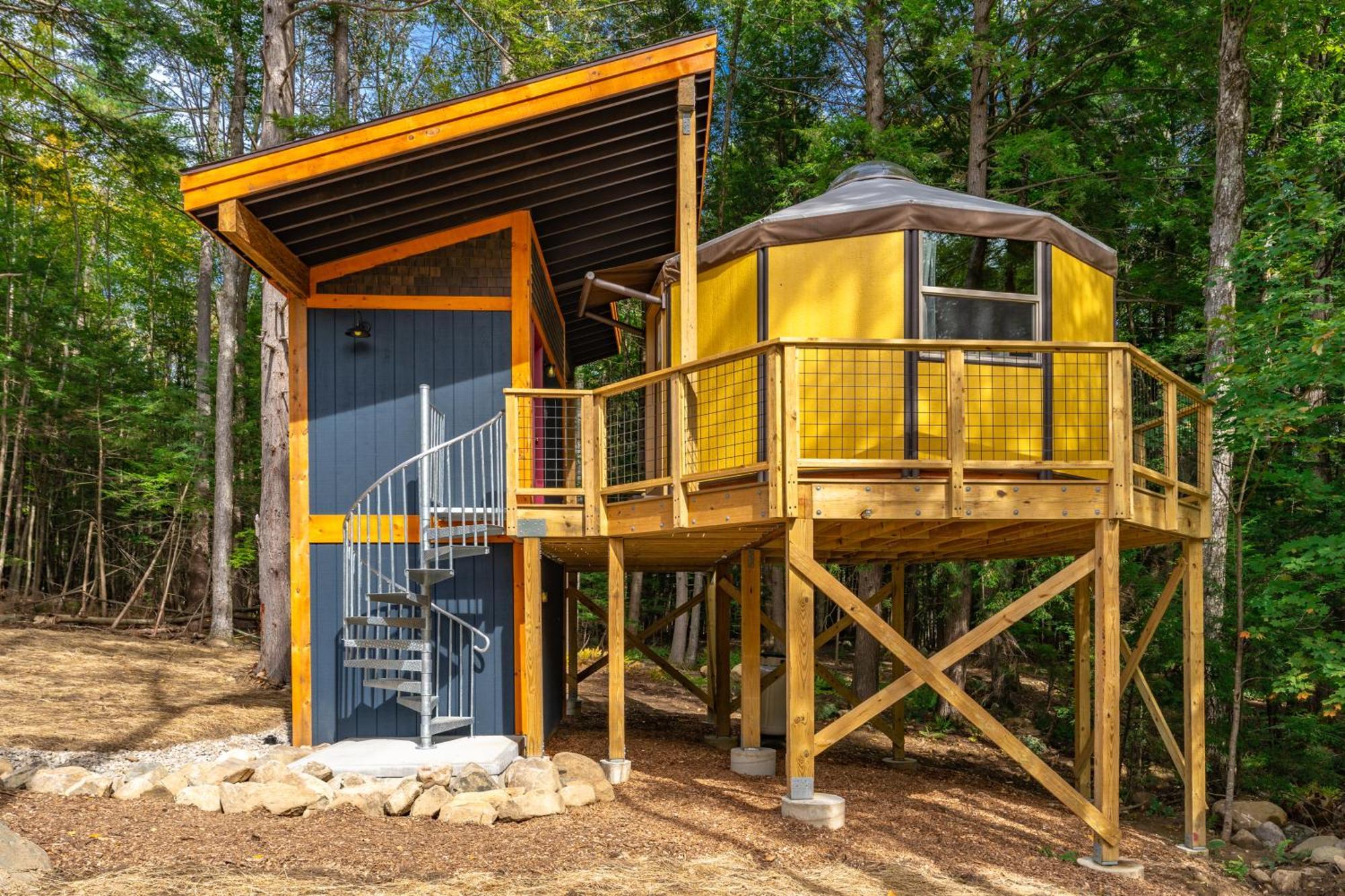 Yurt (East)