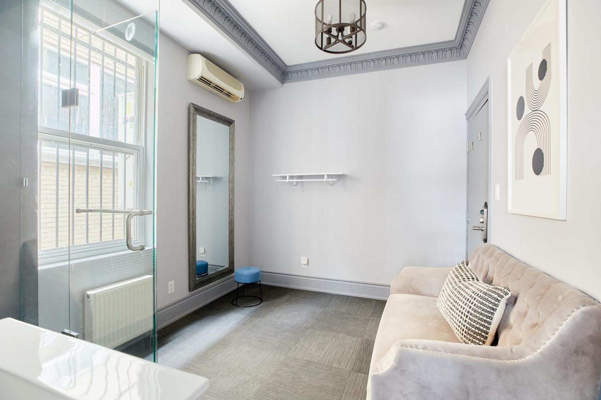 Deluxe Double or Twin Room,1654225251:JPEG