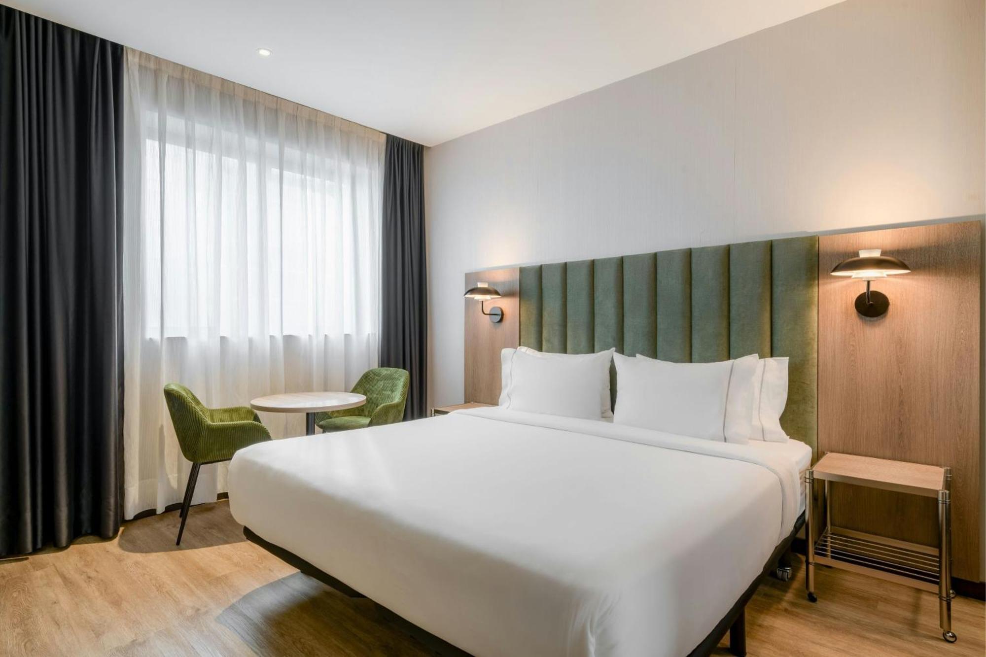 Standard Plus King Room