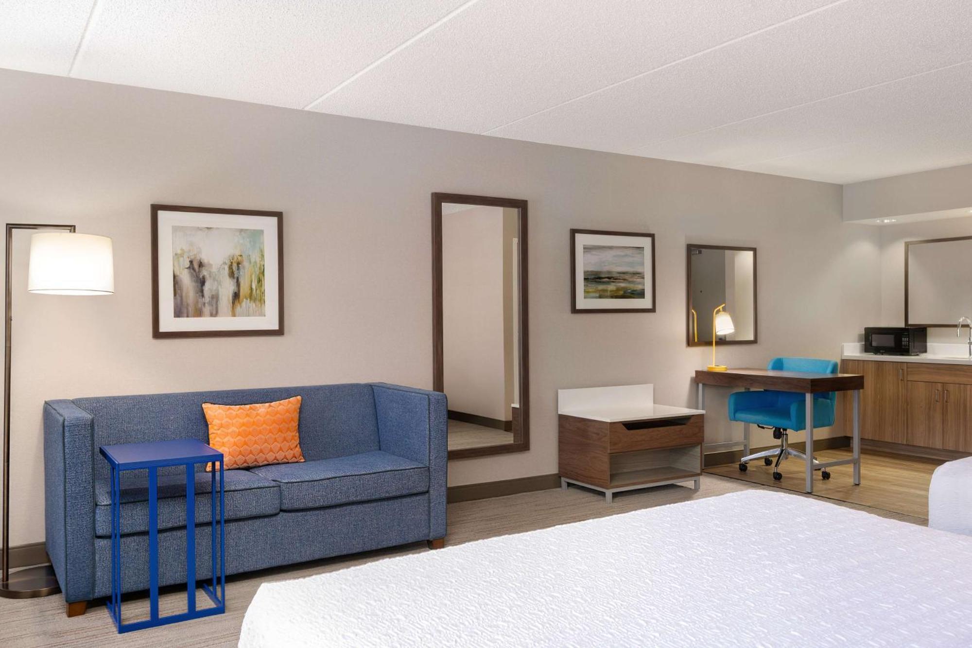 Queen Studio Suite with Two Queen Beds - Non-Smoking,1657155012:JPEG