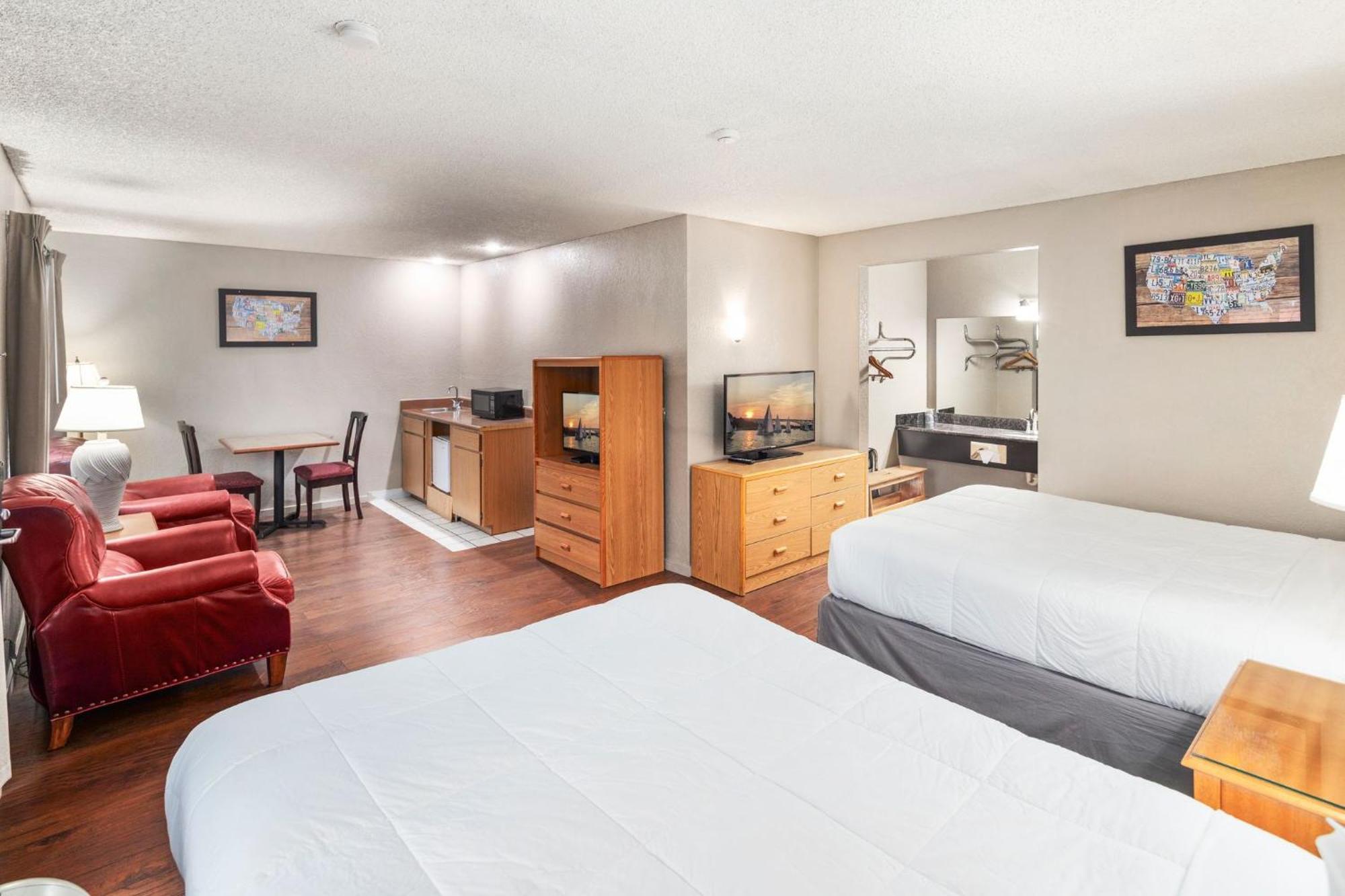 2 Queen Bed Suite,1658761977:JPEG