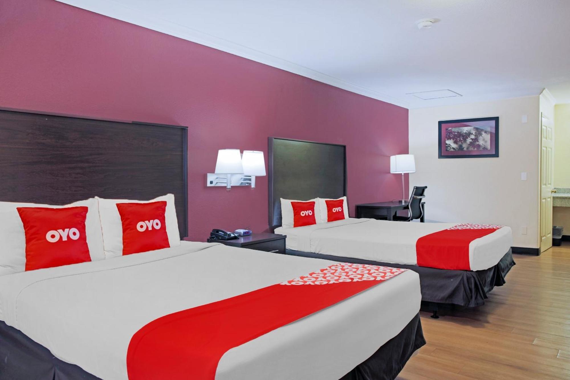 Queen Room with Two Queen Beds - Disability Access
