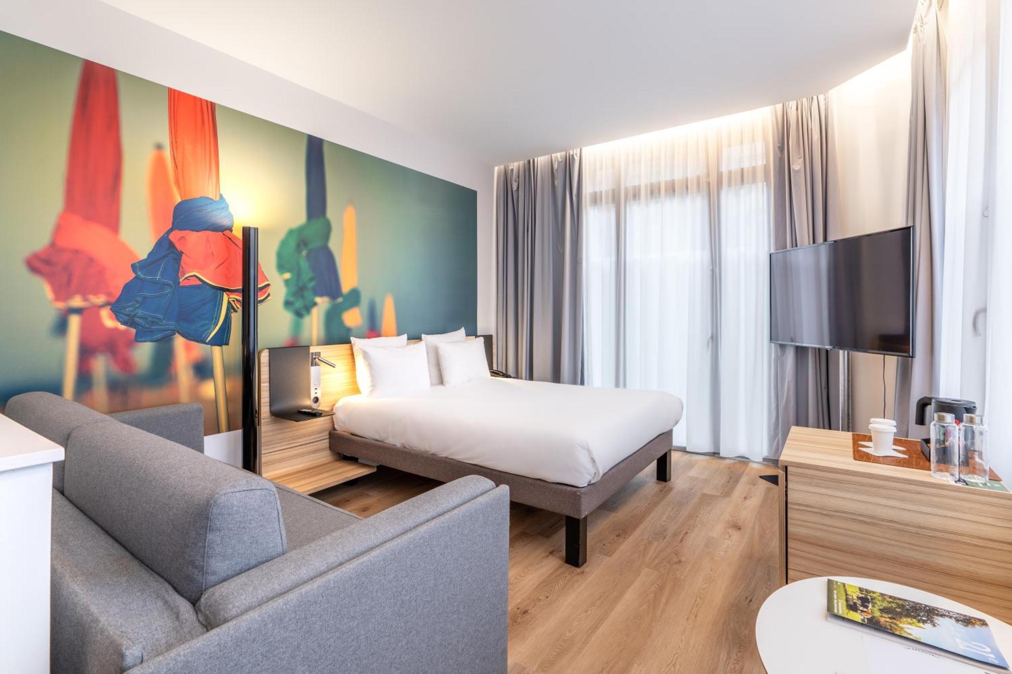 Classic Double Room with Sofa Bed