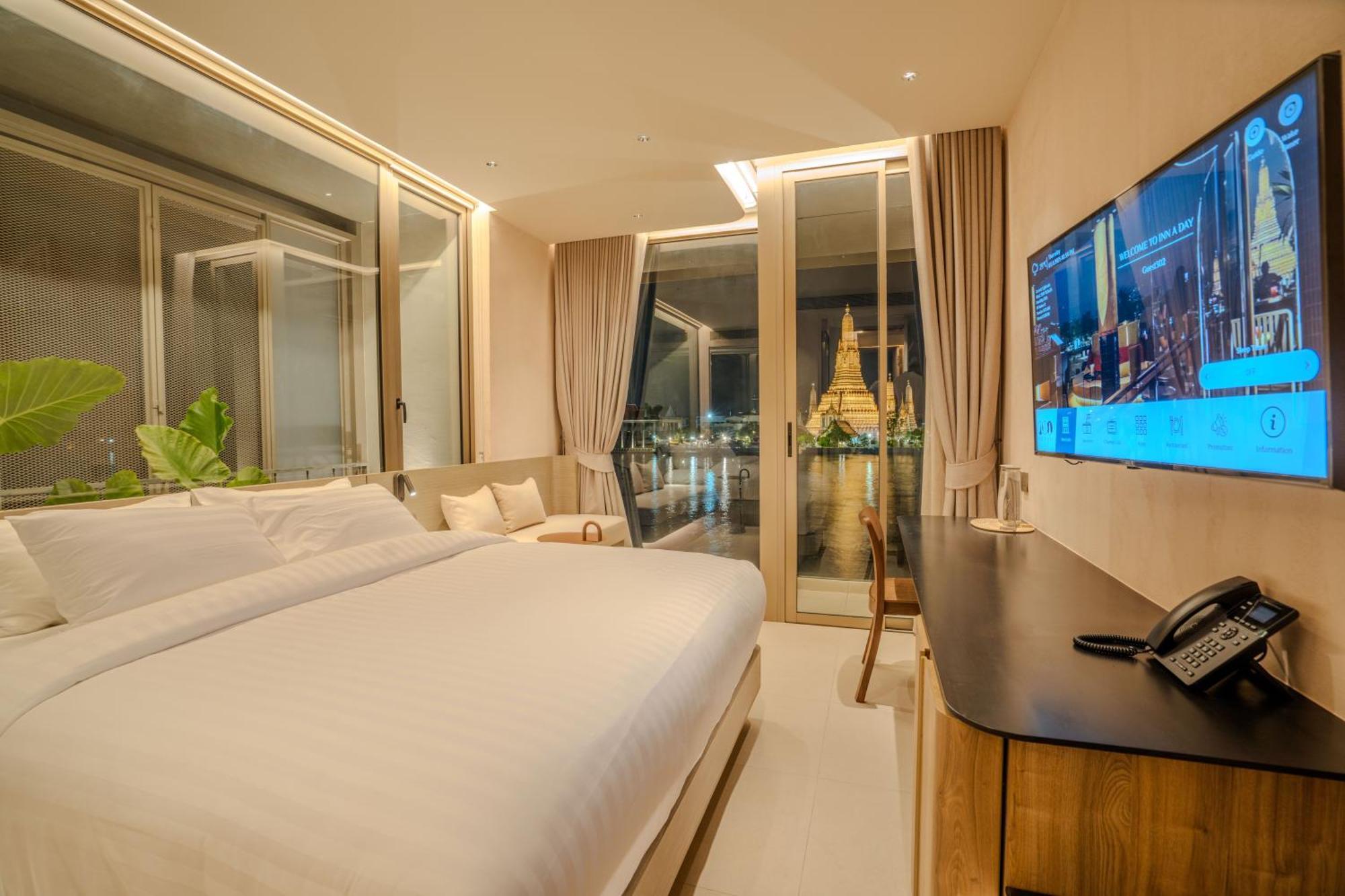 Deluxe Double Room with Sea View,1662411550:JPEG