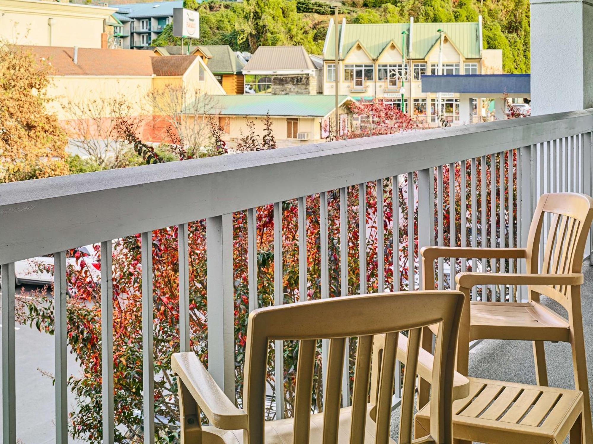 Queen Room with Two Queen Beds and Balcony - Non-Smoking,1664689603:JPEG