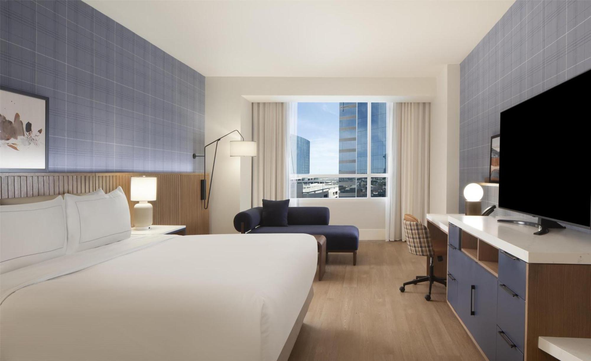 King Room,1666675919:JPEG