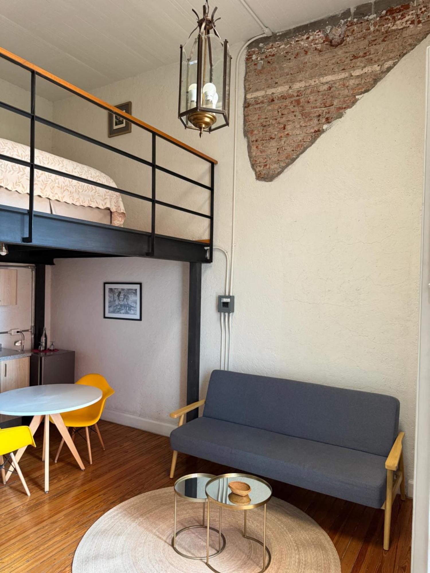 Apartment - Split Level