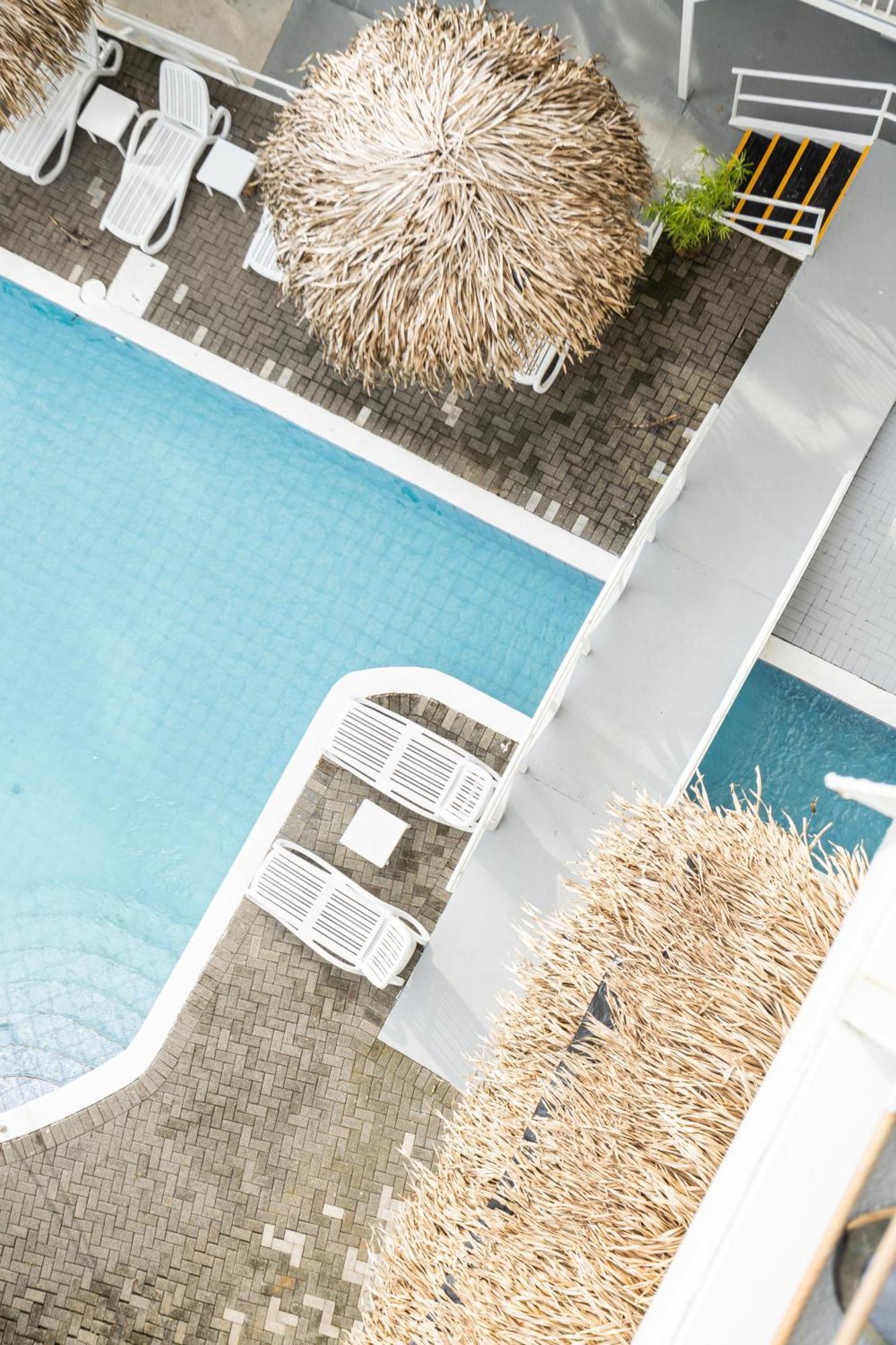 Triple Room with Sea View