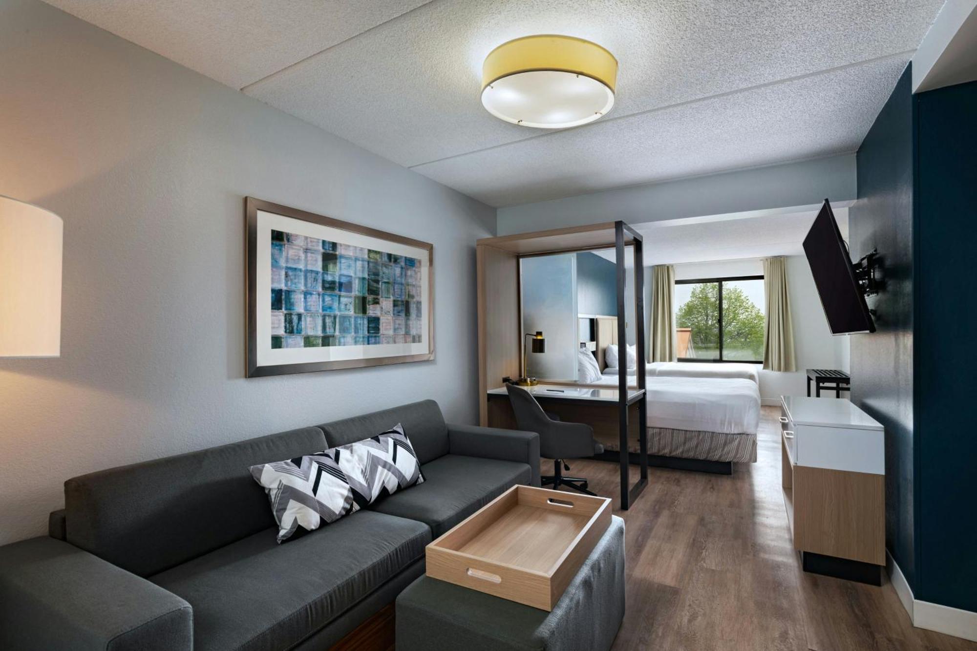 Queen Suite with Two Queen Beds and Trundle Sofa