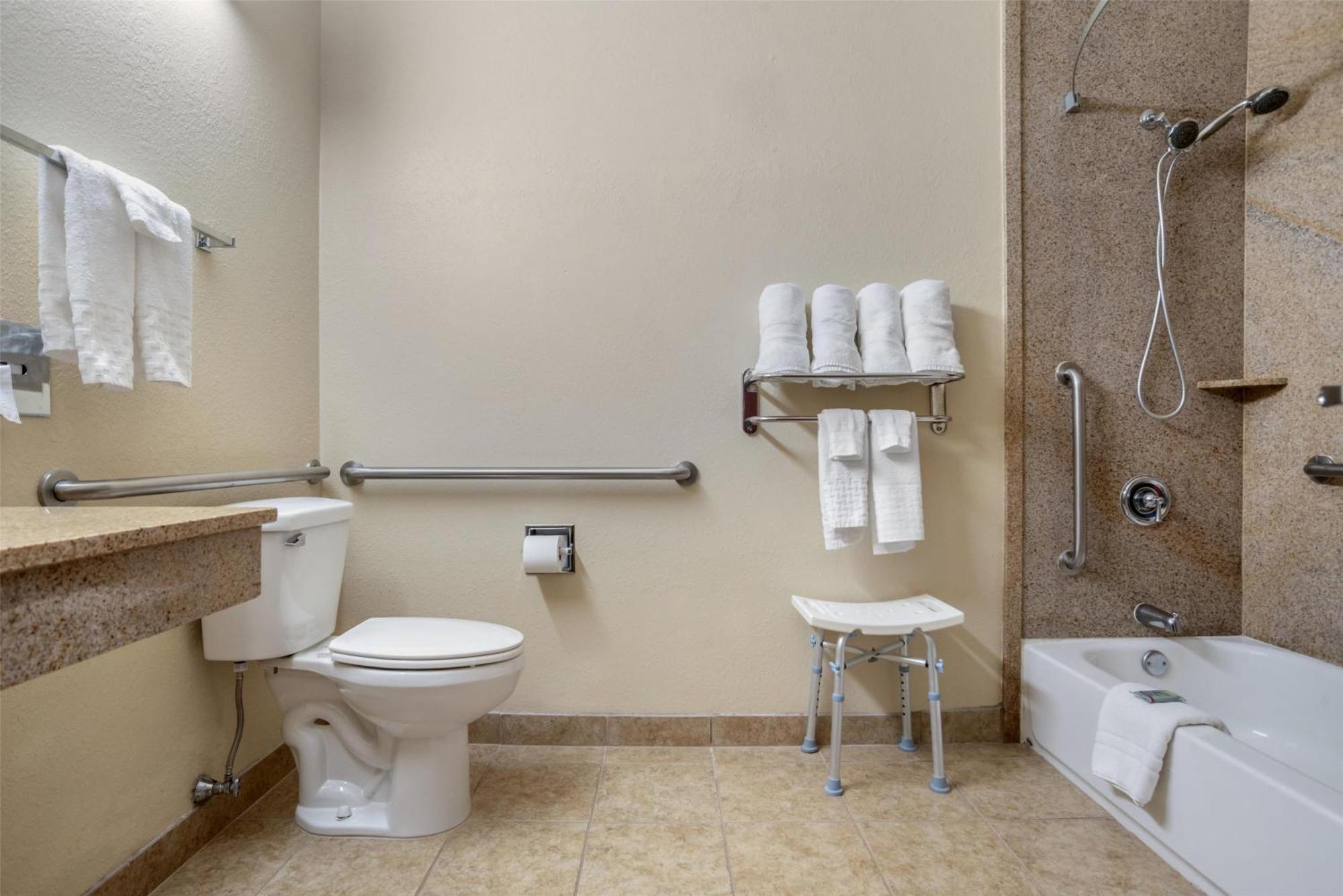 King Room with Roll-in Shower - Disability Access/Non-Smoking