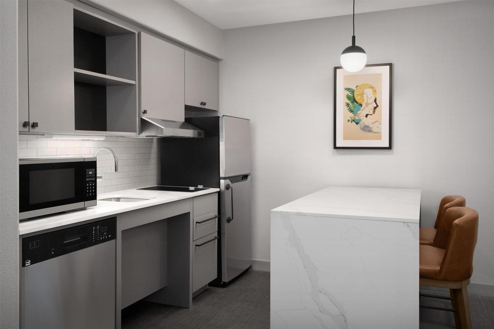 King Room - Disability Access/Non-Smoking
