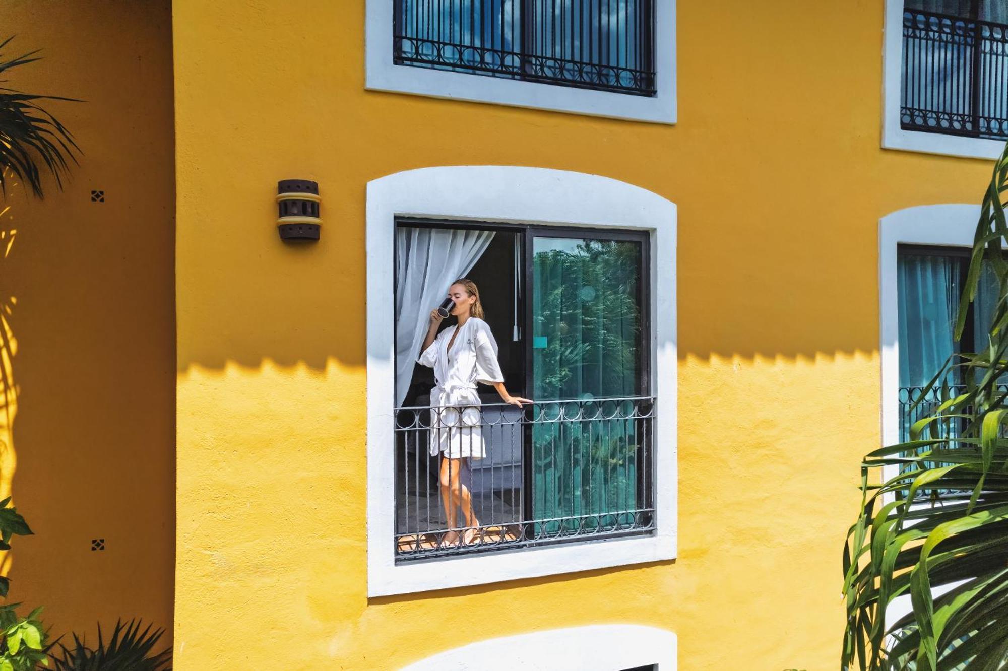 Double Room (2 Adults + 2 Children),1676749754:JPEG