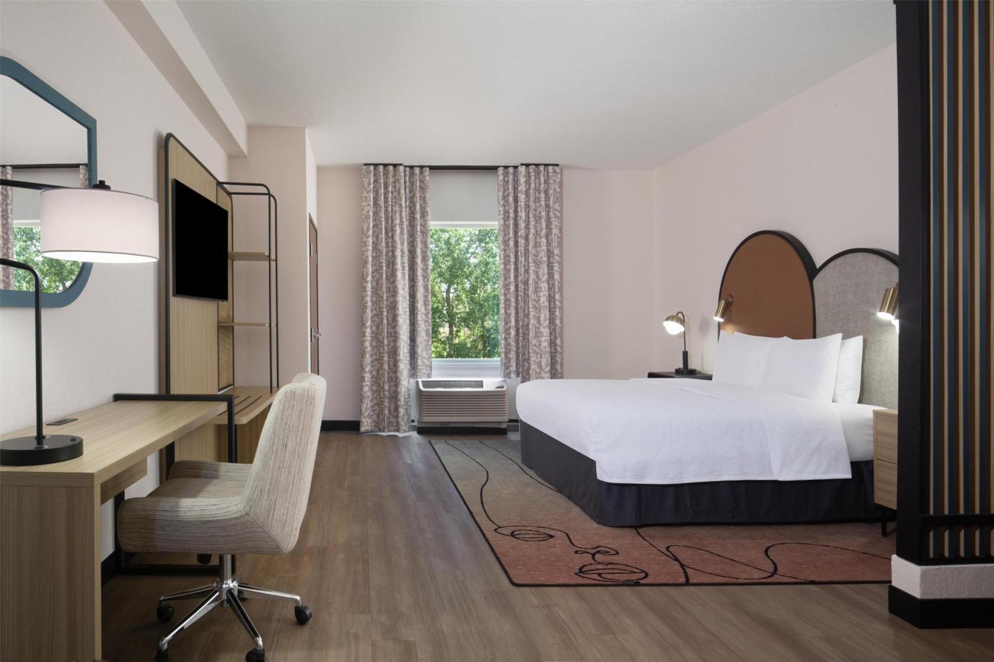 King Room - Hearing Access
