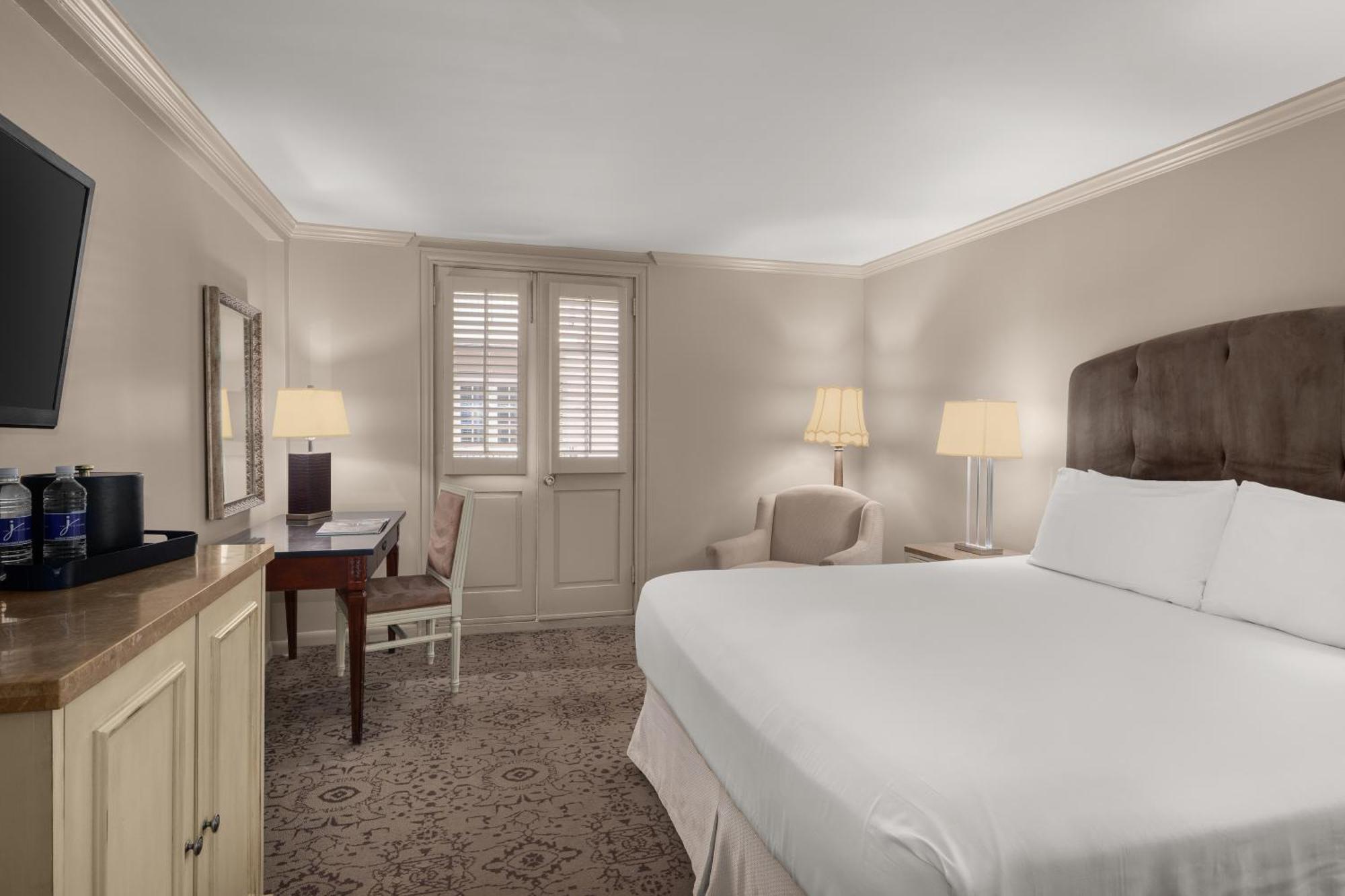 King Room,1678629683:JPEG