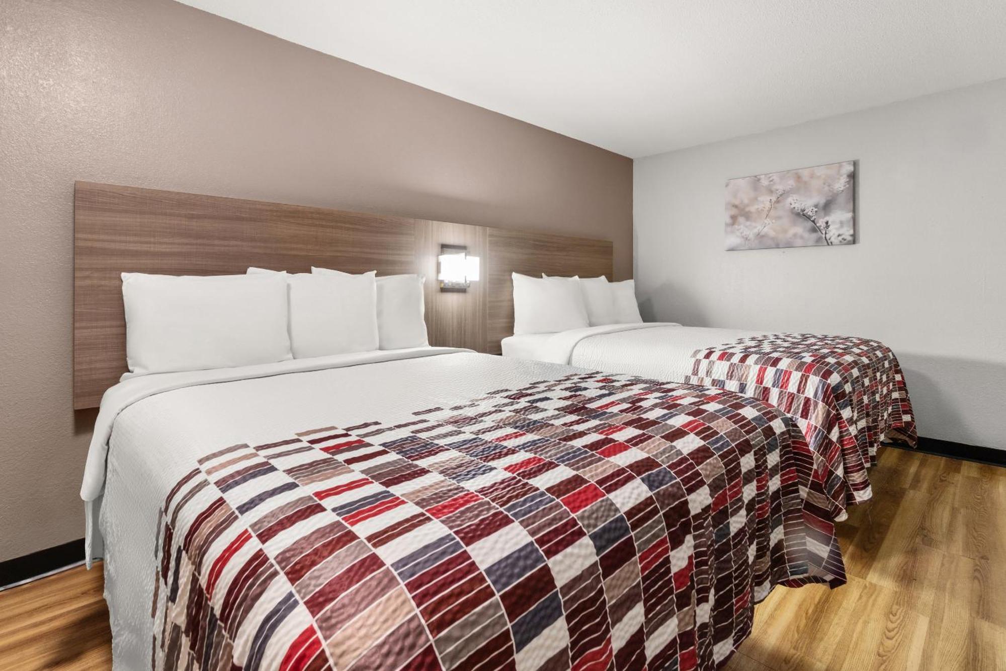 Deluxe Room with Two Queen Beds Non-Smoking