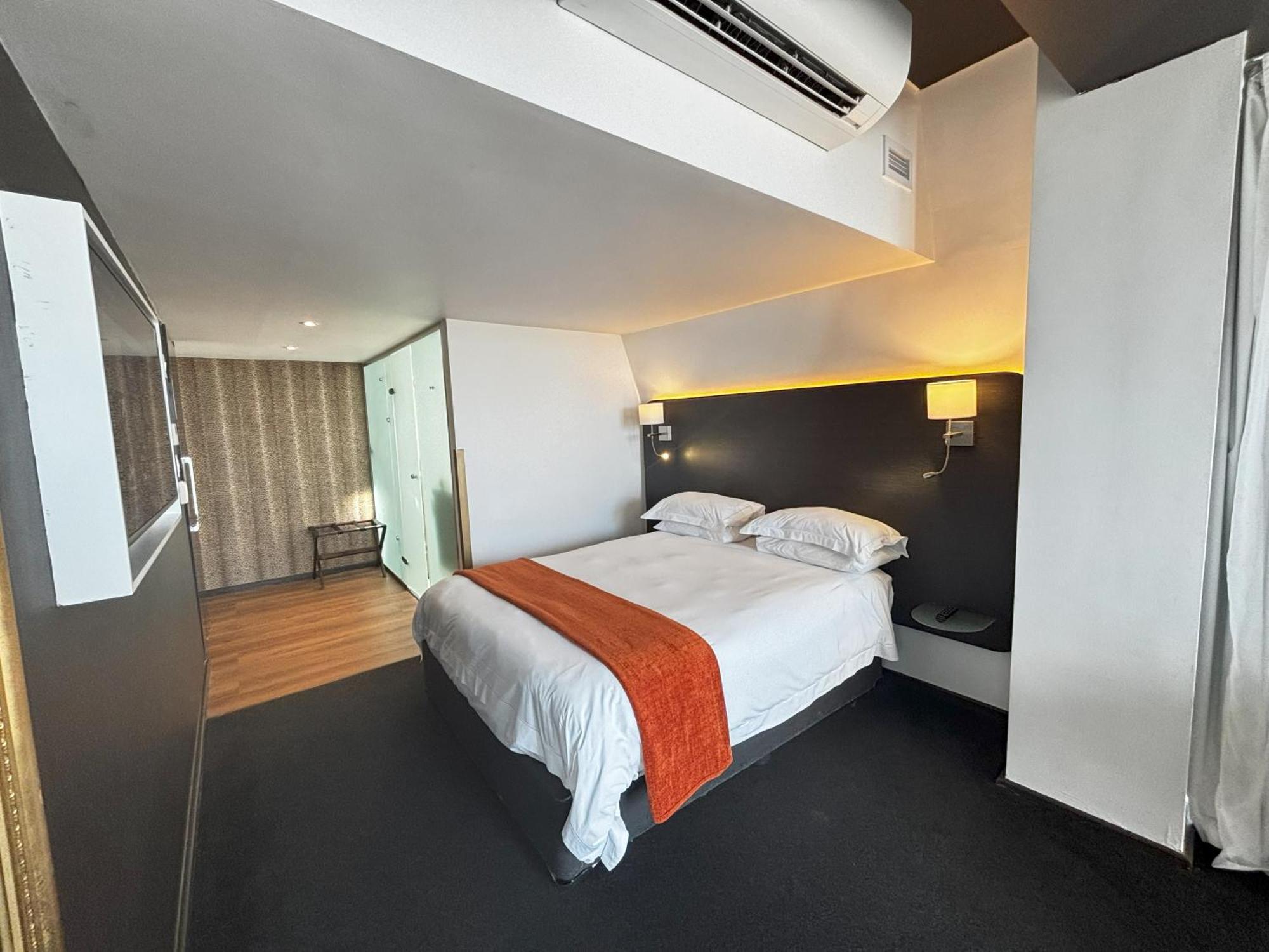 Luxury Room