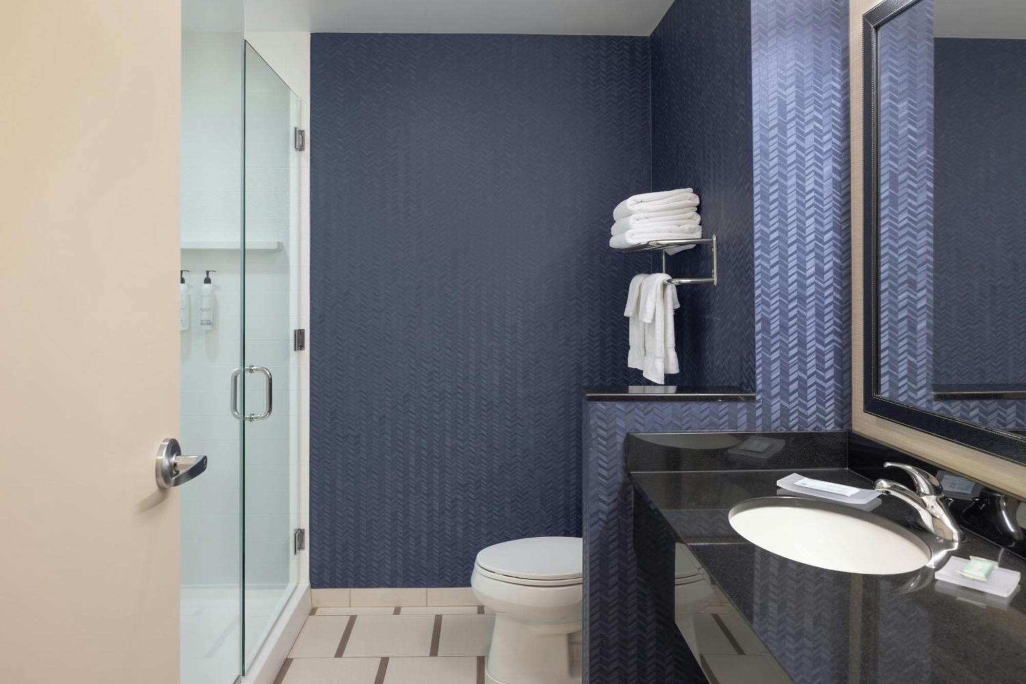 King Room - Hearing Accessible
