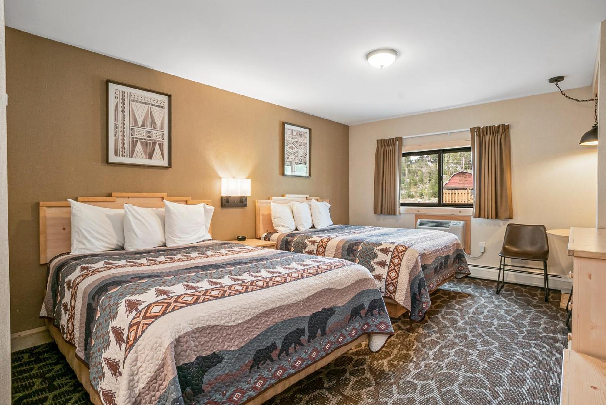Queen Room with Two Queen Beds,1683819985:JPEG