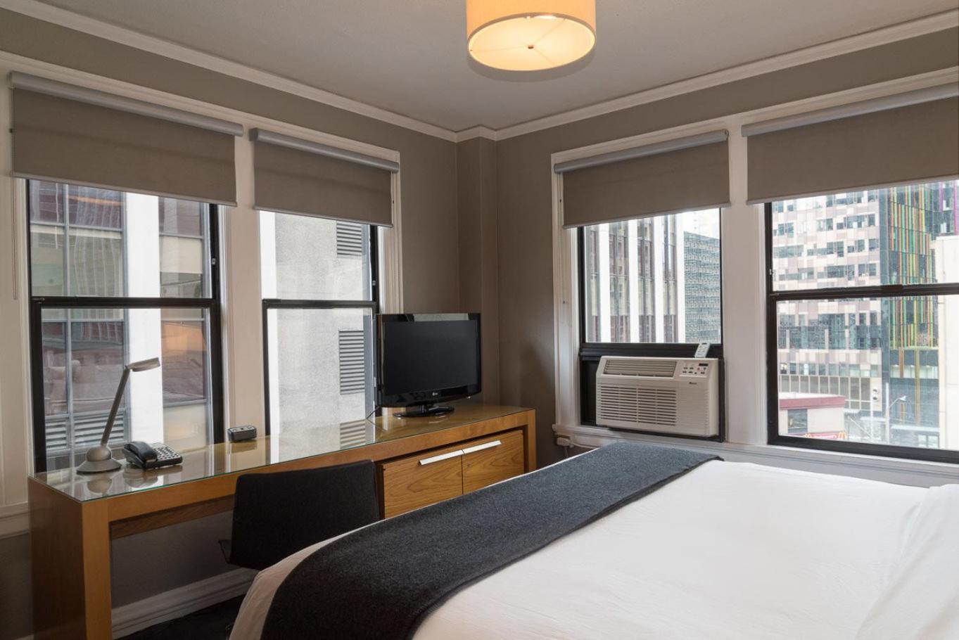 Double Room,1687468619:JPEG