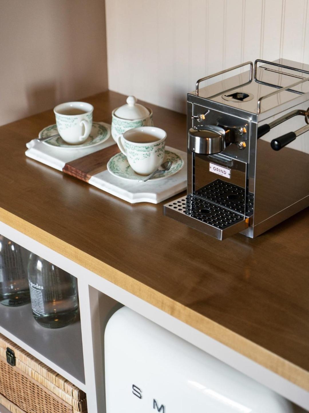 King Room,1687499320:JPEG