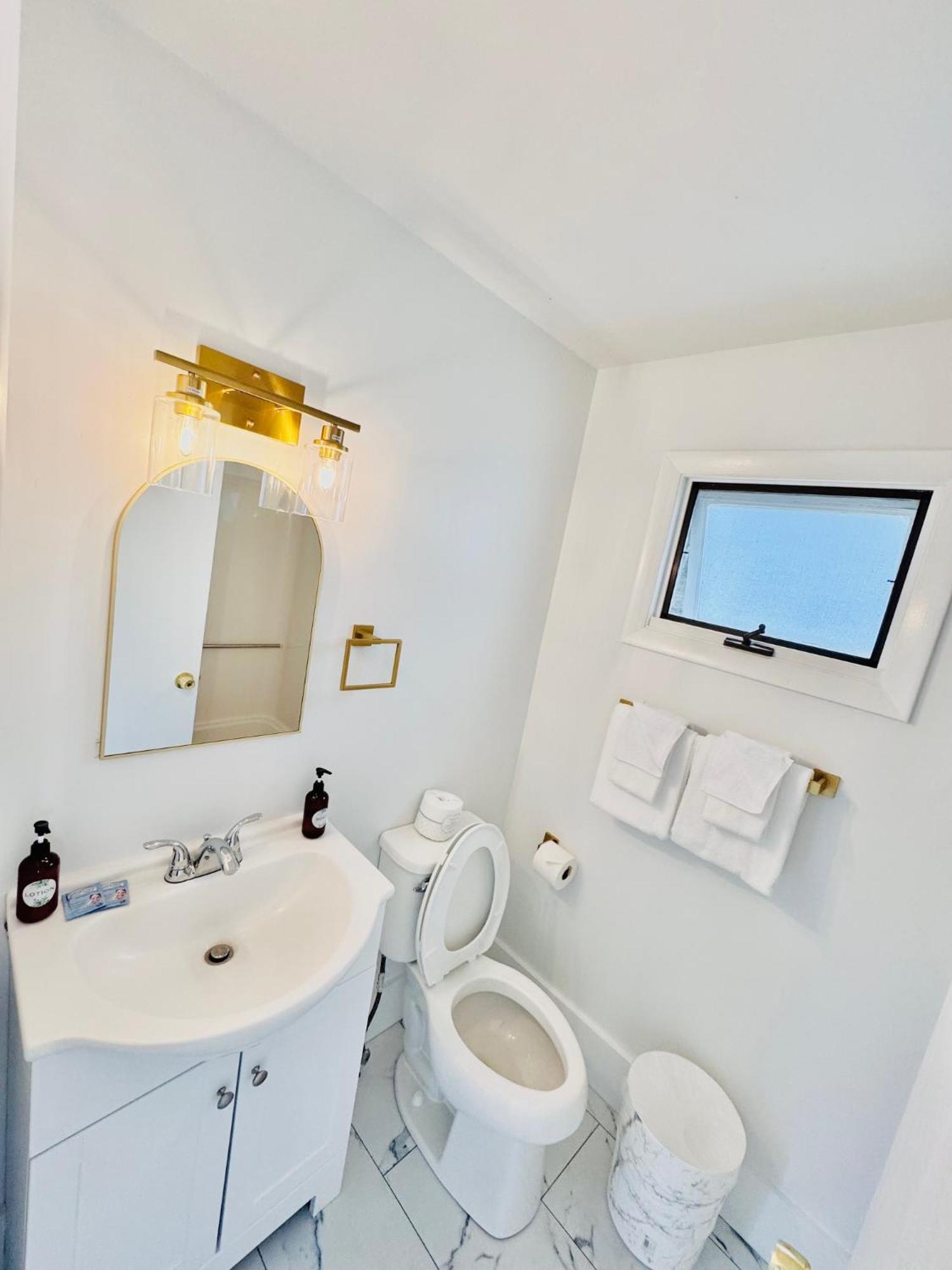 Queen Room with Sea View