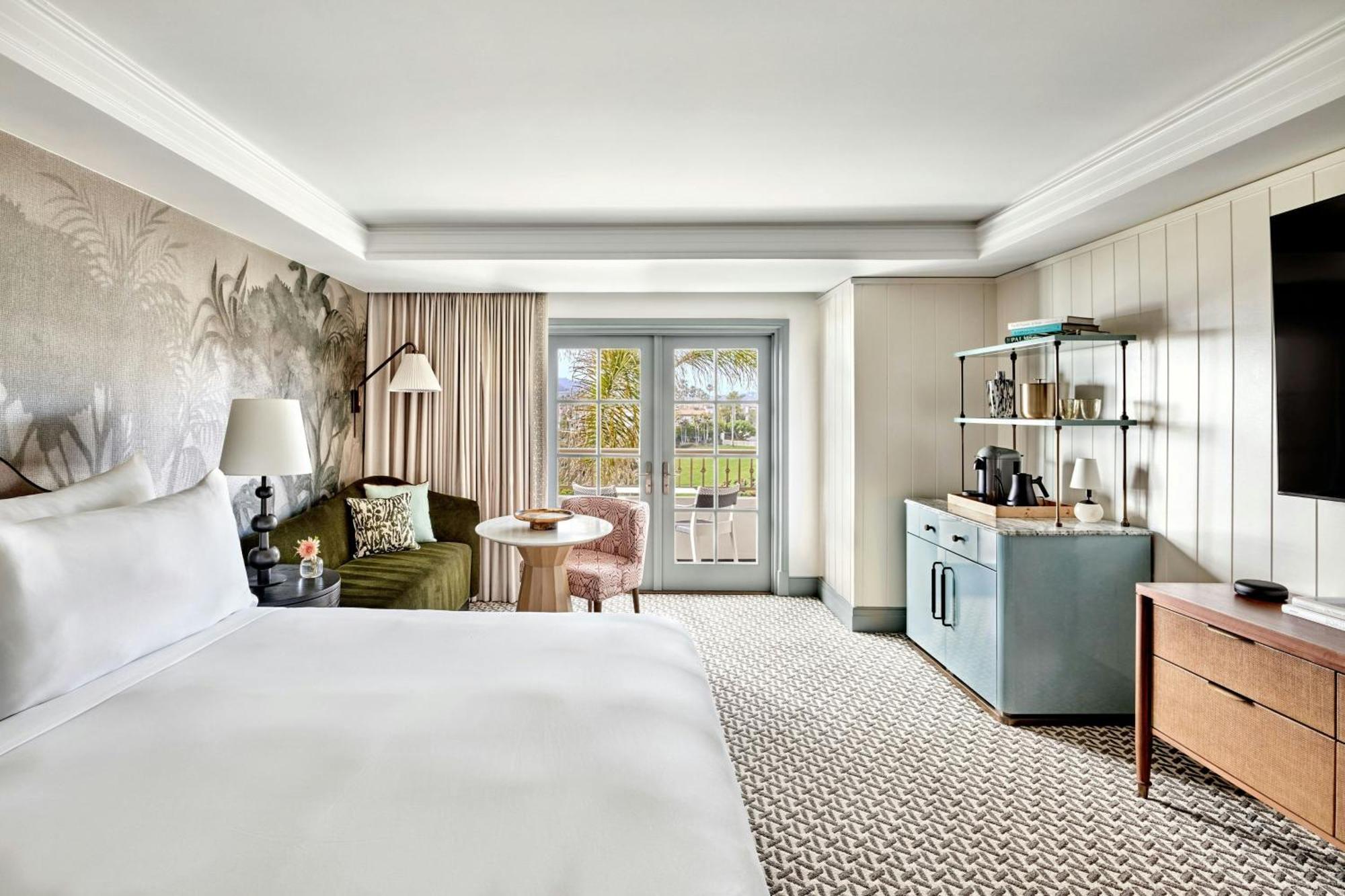 King or Double Room with Coastline View,1691991491:JPEG