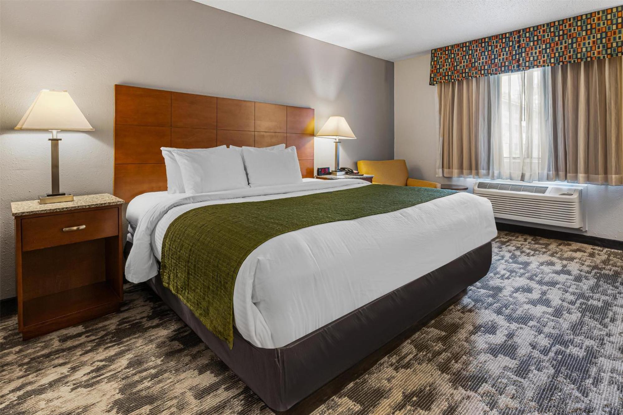 King Room,1695772273:JPEG