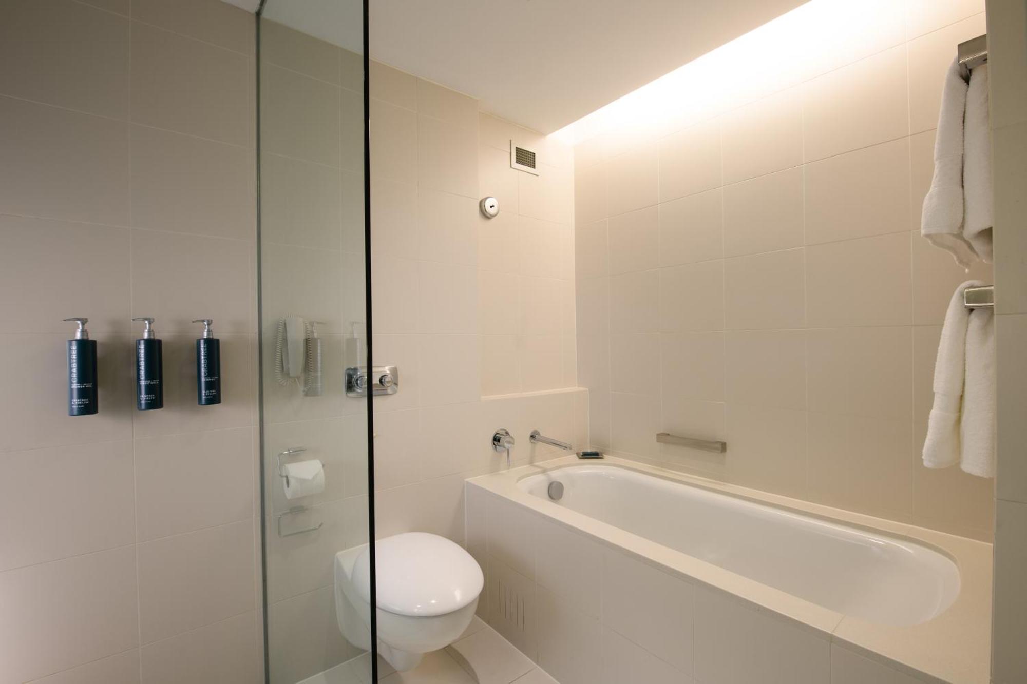 Deluxe King Room,1696621467:JPEG