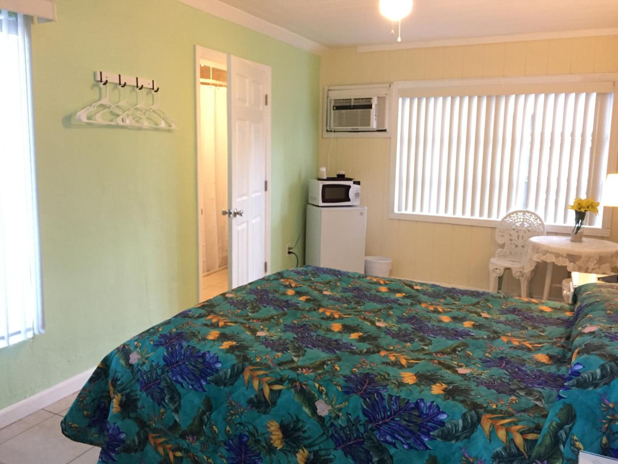 Queen Room - Disability Access