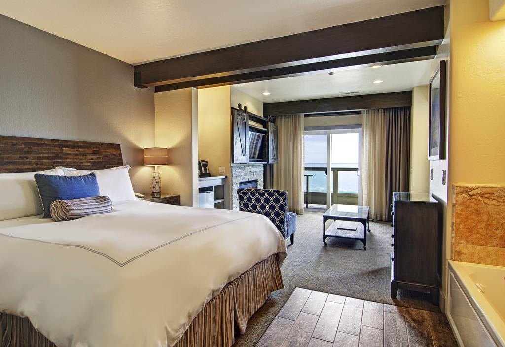 King Suite with Ocean View