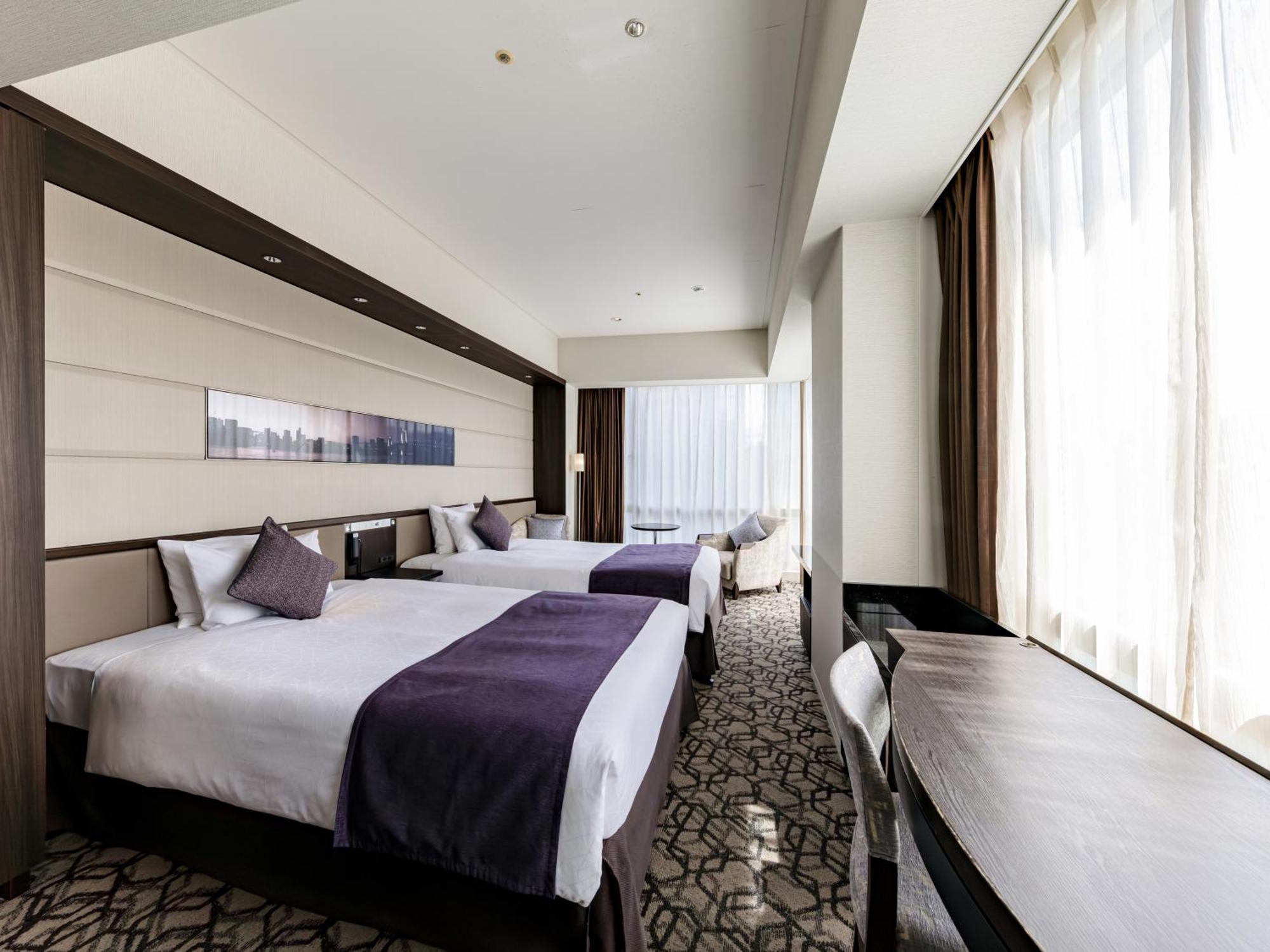 Premium Twin Room - Non-Smoking