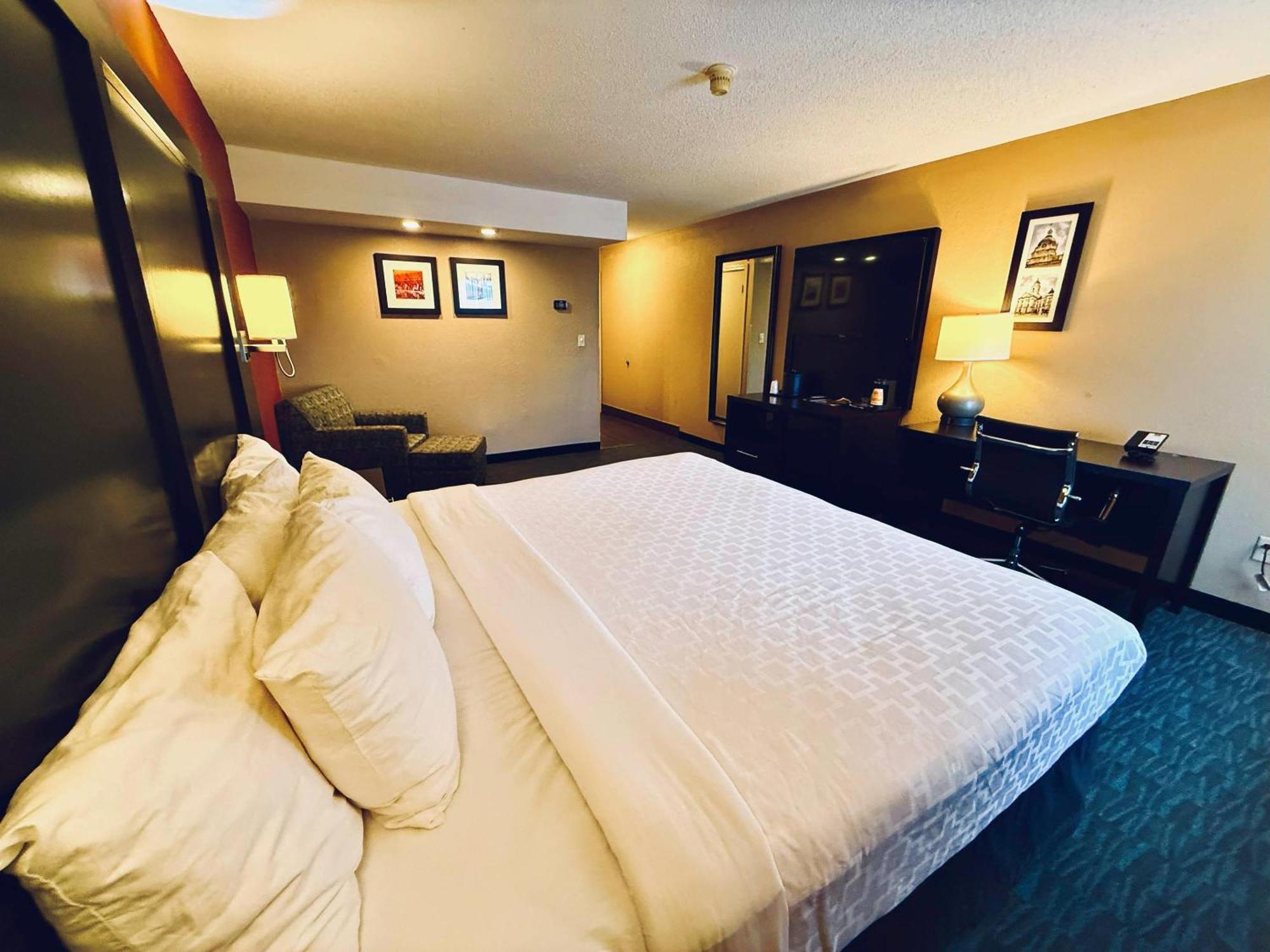 King Room - Non-Smoking