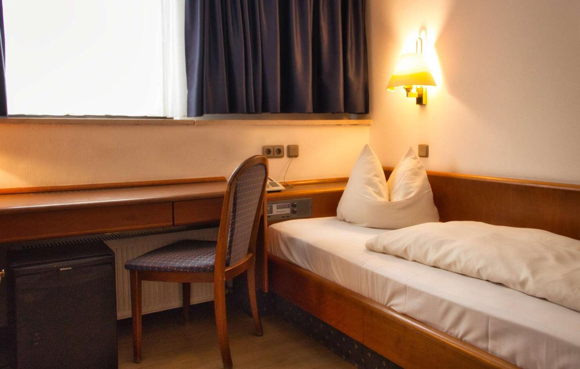 Business Single Room,1698848880:JPEG