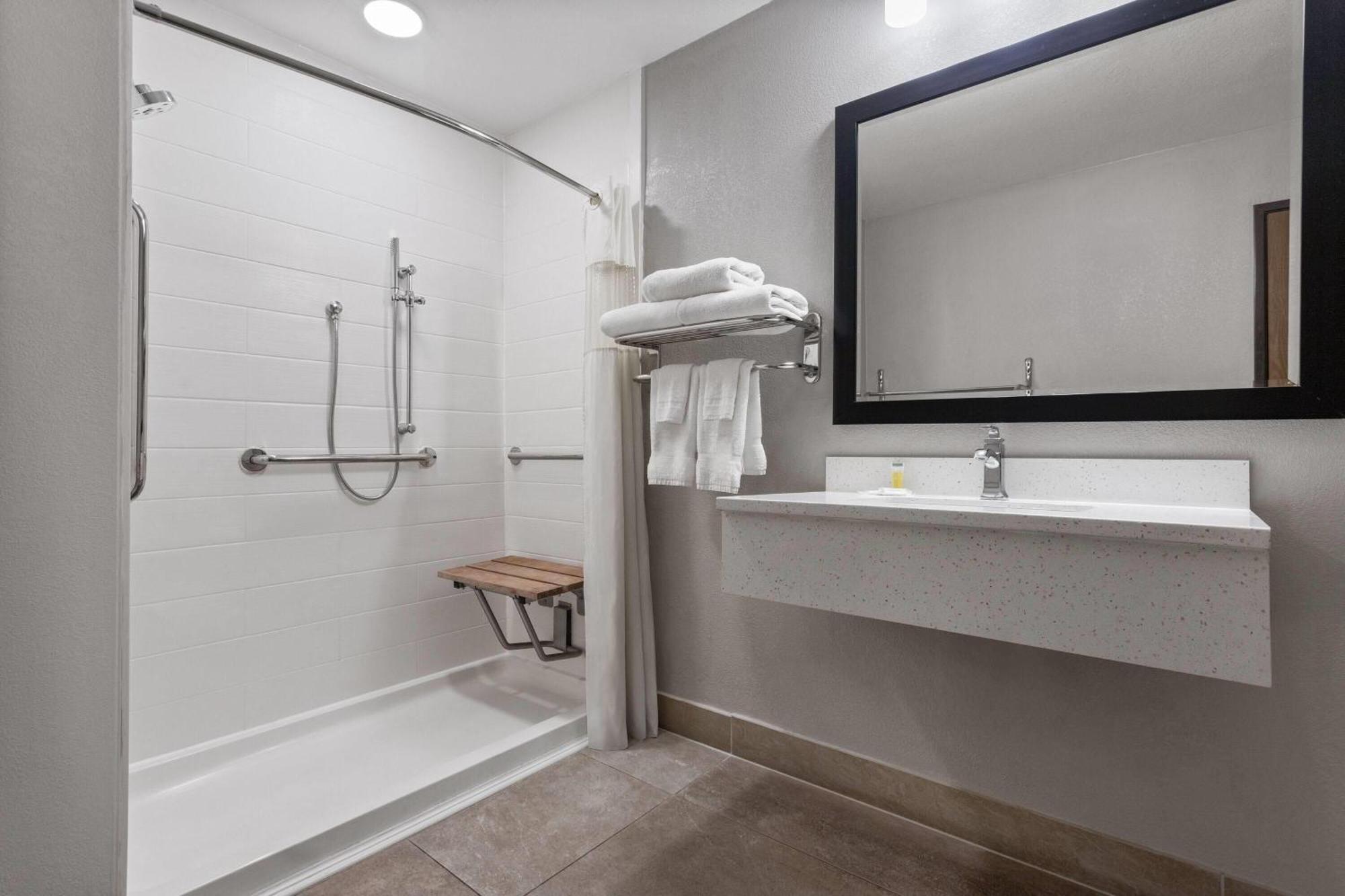King Room - Disability Access/Non-Smoking,1698913334:JPEG