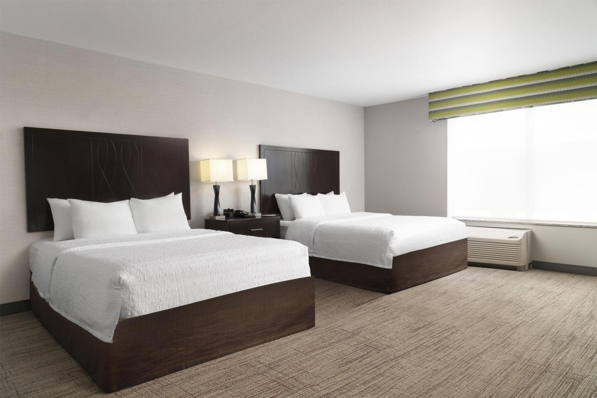 Queen Room with Two Queen Beds (4 Adults)