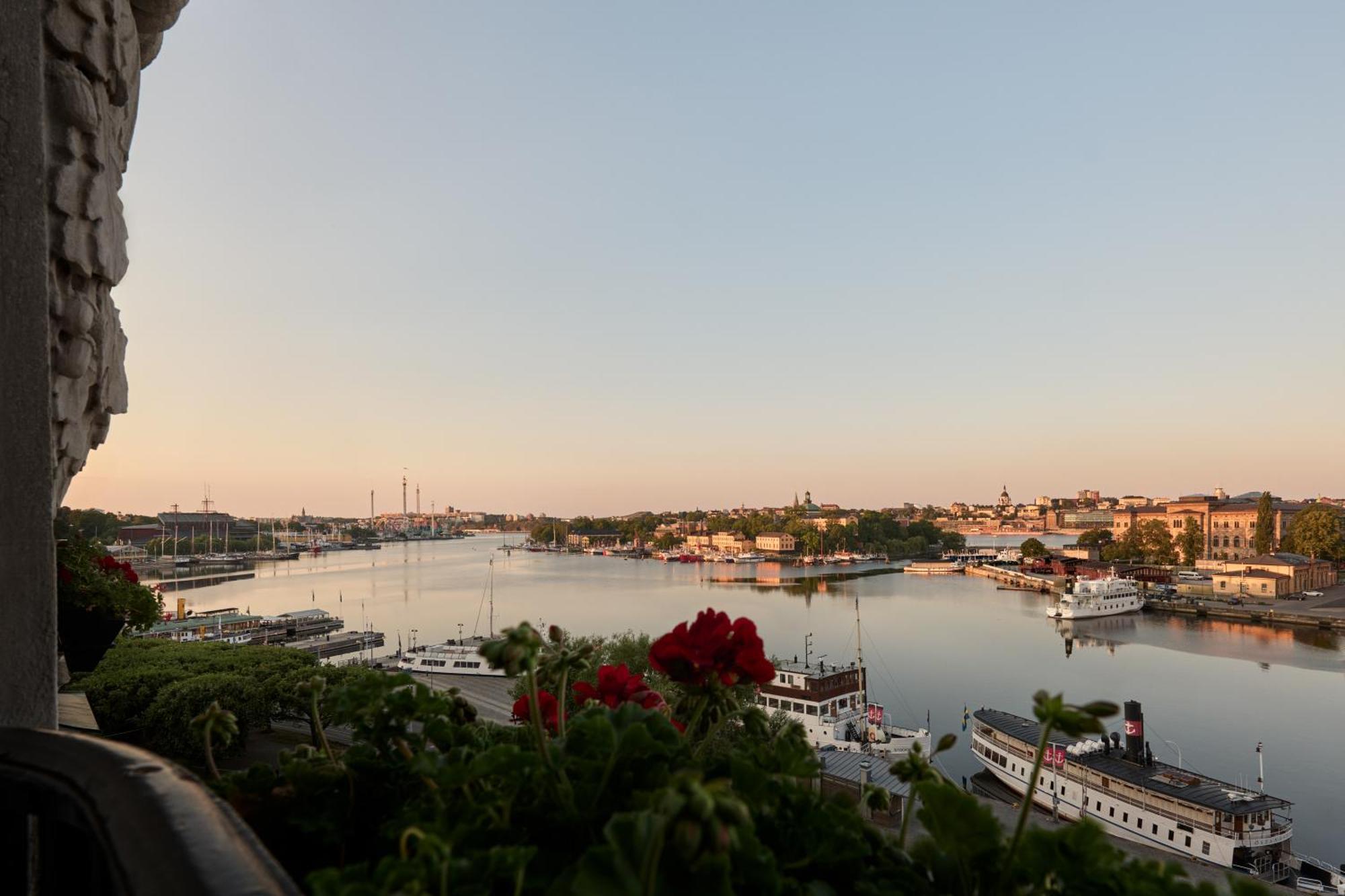 Junior Sea View Suite