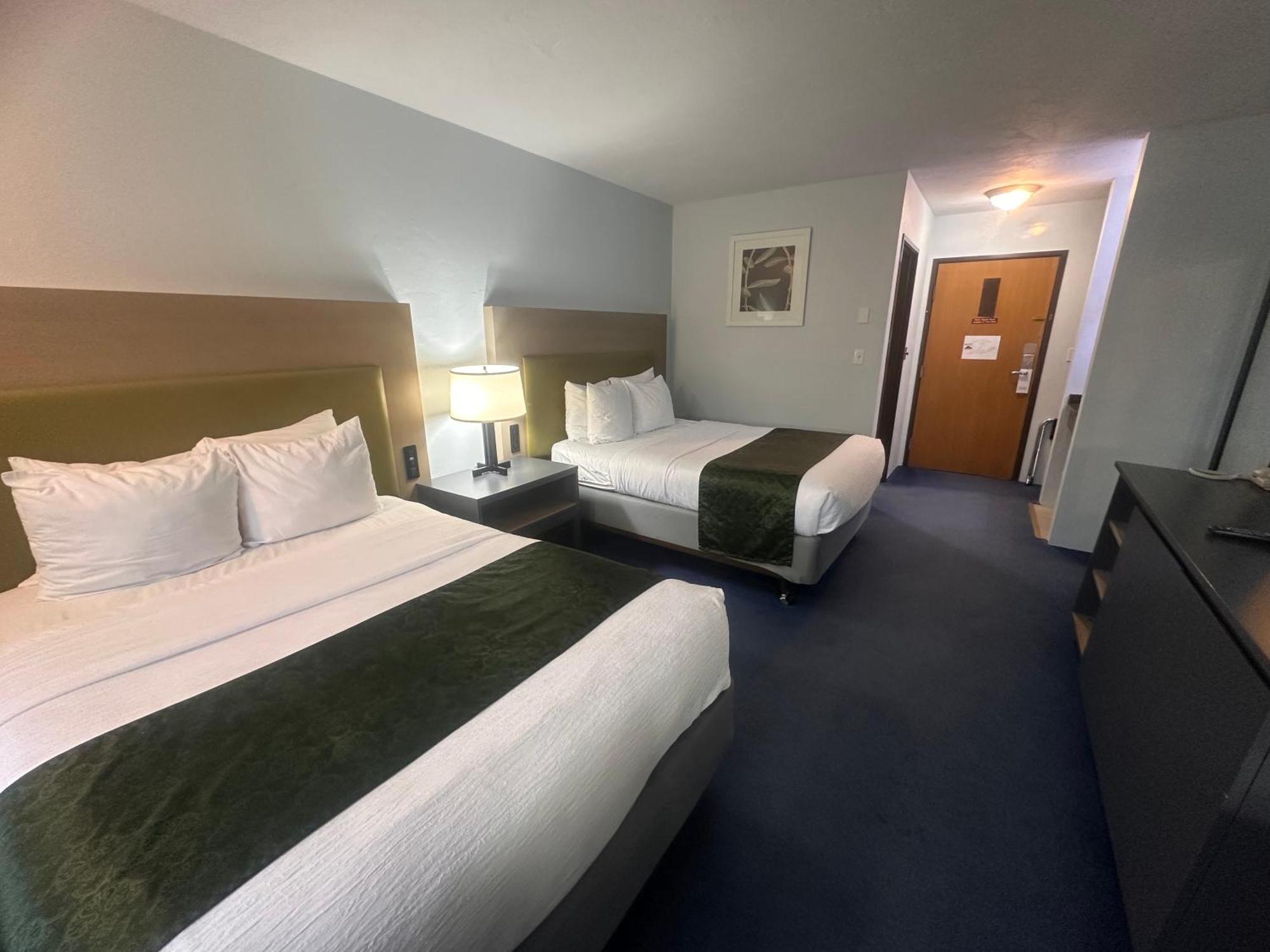 Double Room,1703567898:JPEG