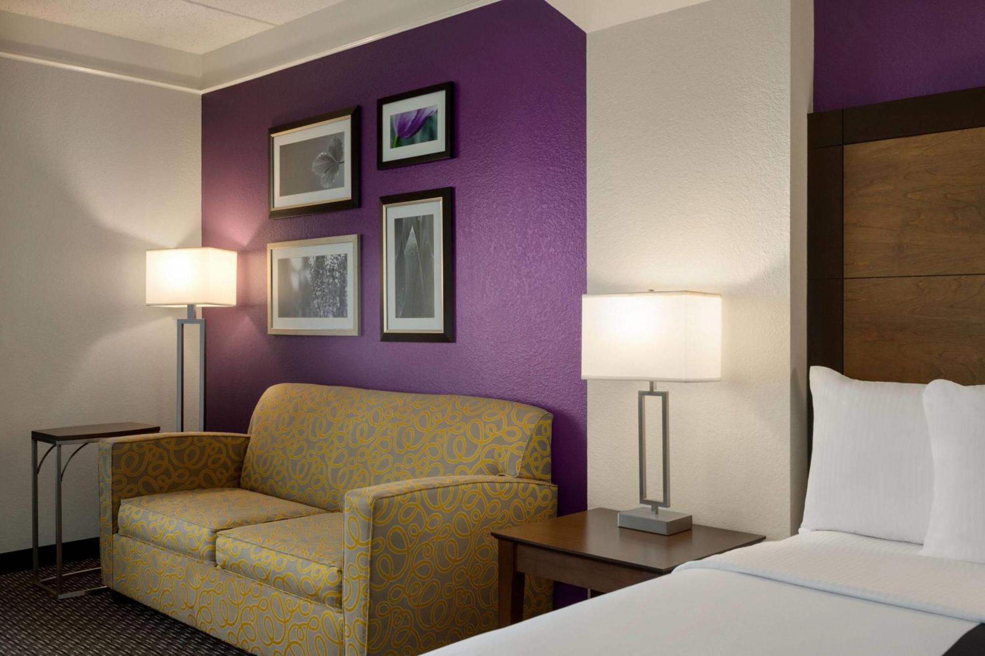 2 Full Beds, Non-Smoking