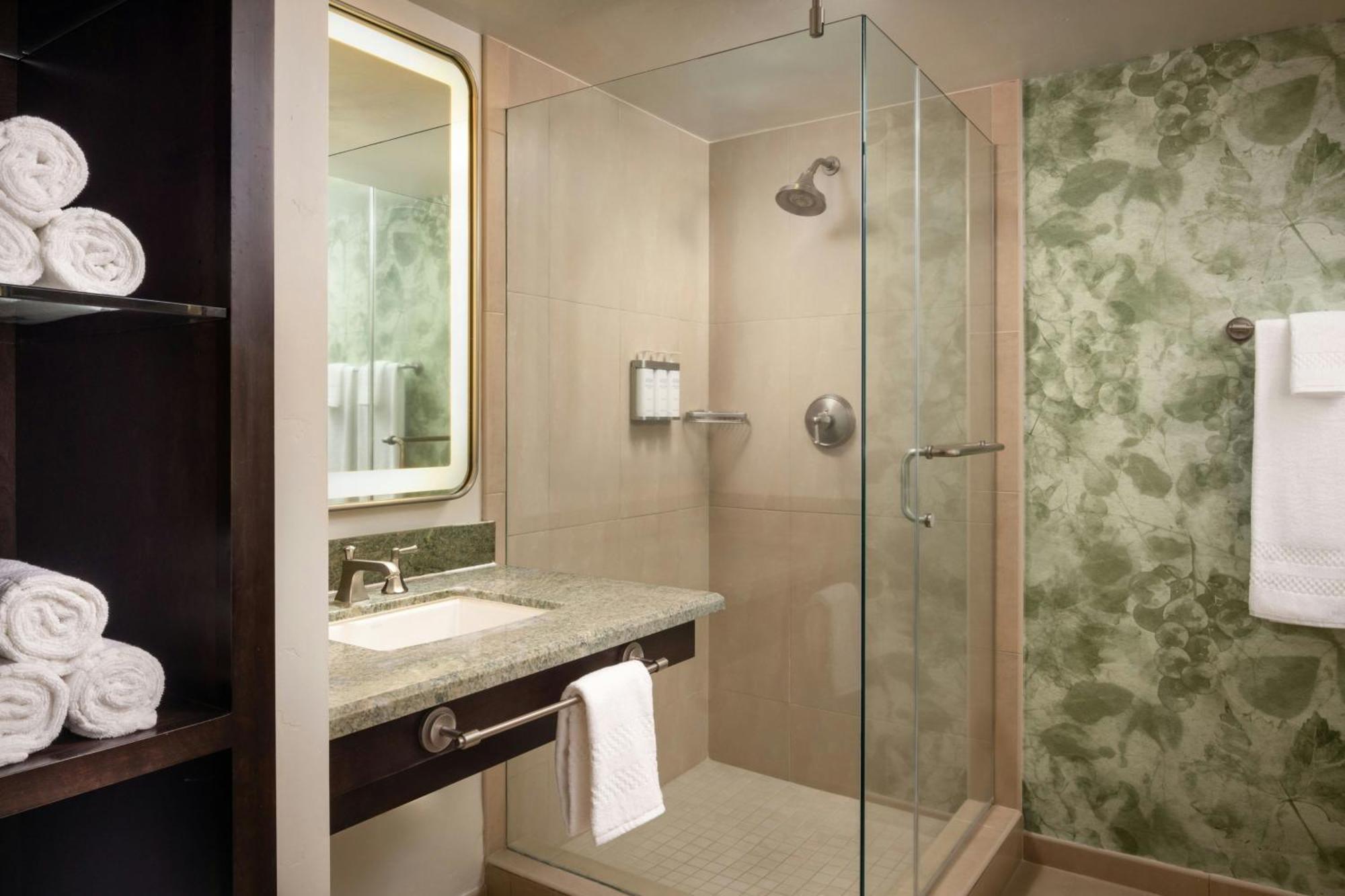 Standard King Room with Sofa Bed, Balcony and Pool,1704966798:JPEG